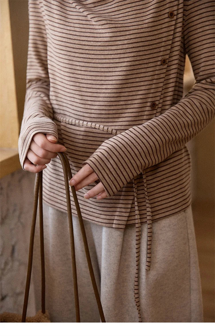 Mishow Retro Crew Neck Tie-Up Striped Top MXE87Z2700