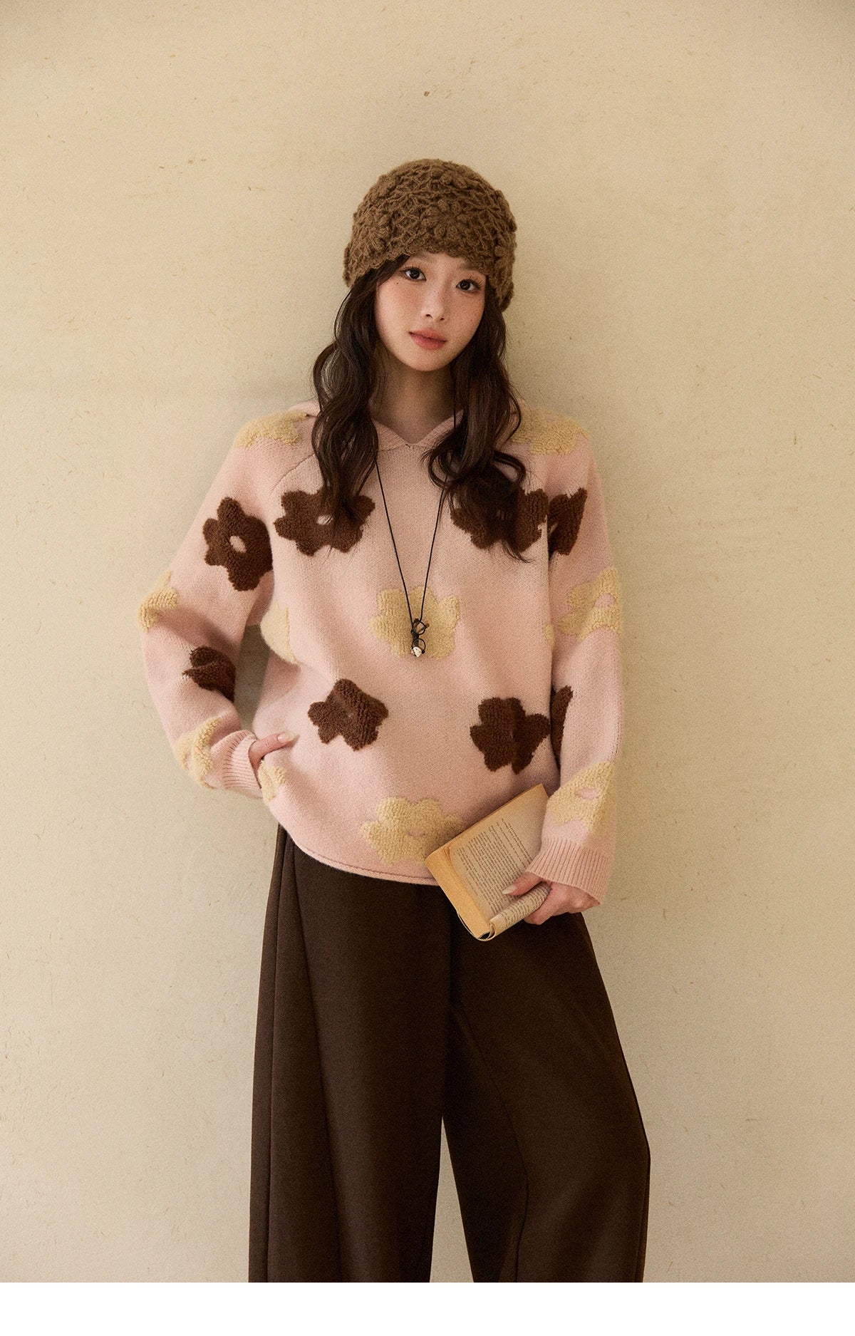 MISHOW Women's Floral Hooded Thick Sweater 2025 Loose Comfortable Pink 3D Jacquard Casual Long-Sleeved Pullovers MXE90Z2786