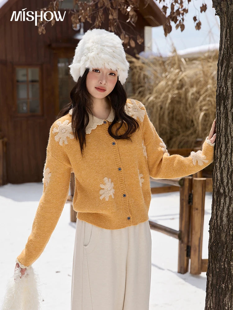 MISHOW Yellow Retro Jacquard Cardigan Women 2025 Autumn Winter Lazy Style Turn-down Collar Loose Sweater Office Lady MXE88Z2691