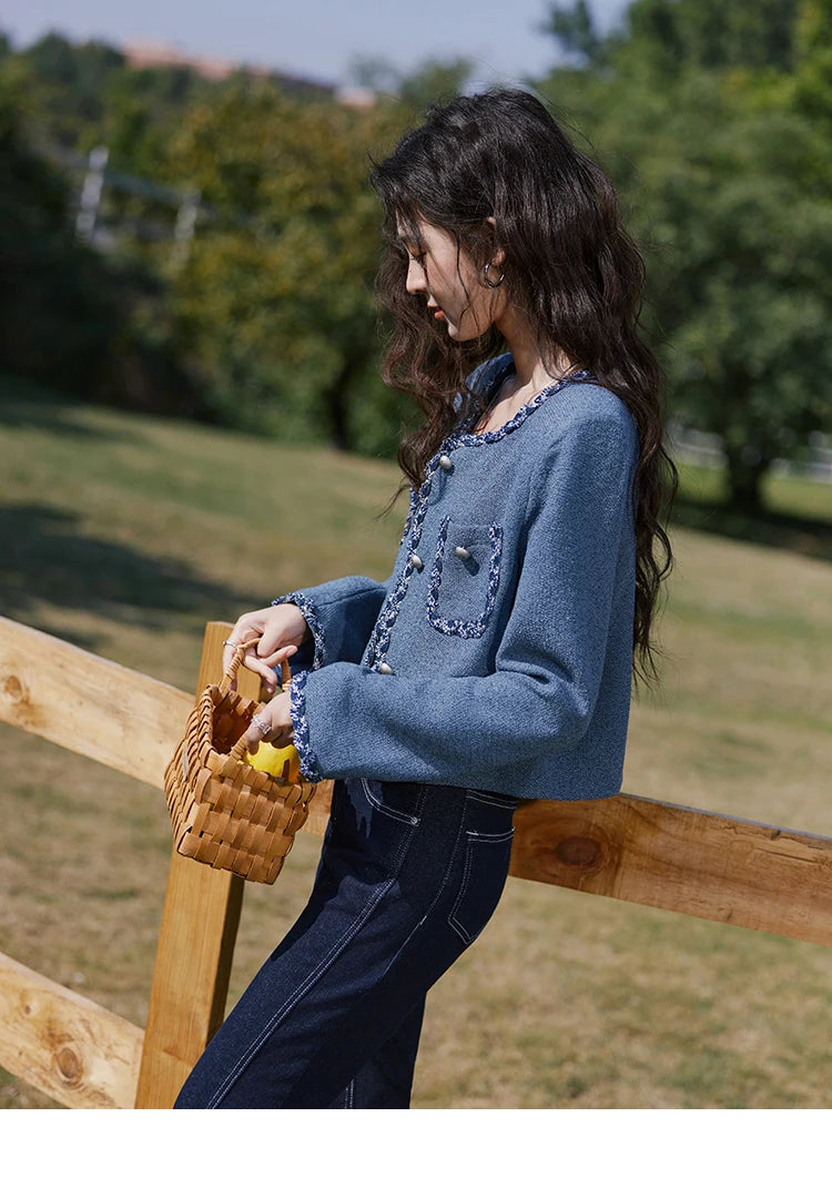 MISHOW Retro Fragrant Style Jacket for Women Spring 2025 Shoulder Pads Coarse Tweed Splicing Ribbon Blue Suit Coats MXE13W0705