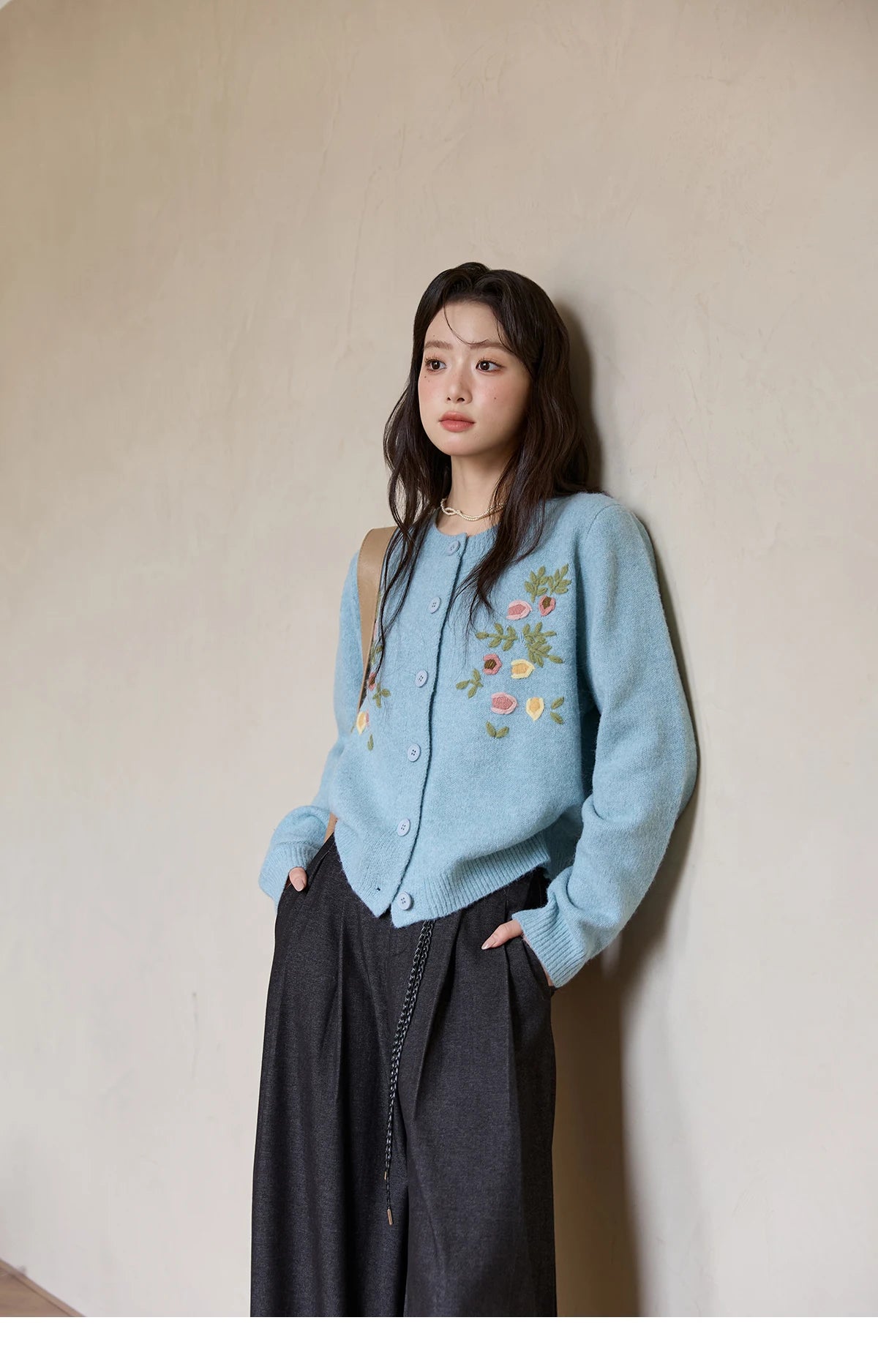 MISHOW Blue Floral Embroidered Cardigan for Women 2025 Autumn Winter New Loose Crew Neck Long Sleeves Sweater Wool MXE51Z2695