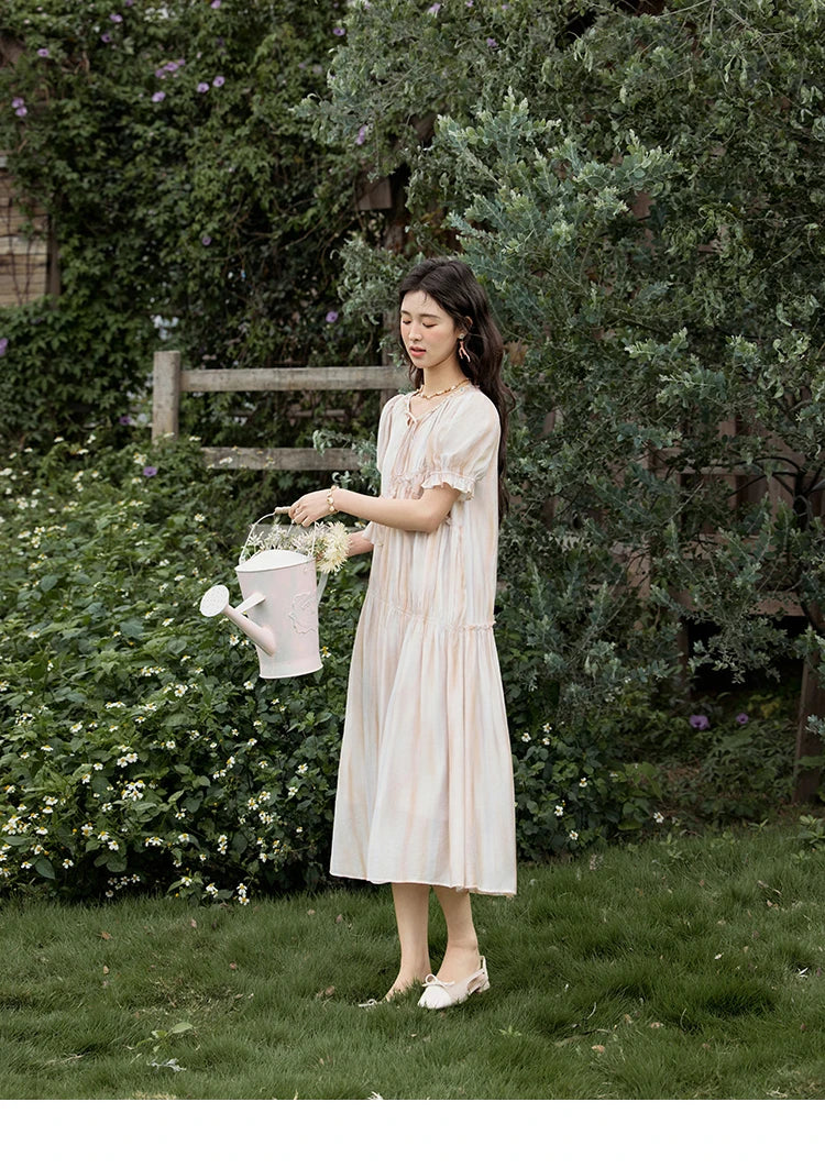 MISHOW French Summer Dress Women 2025 New V-neck Short Puff Sleeve Hollow Gradient Dresses Female Fashion Slimming MXE31L2166