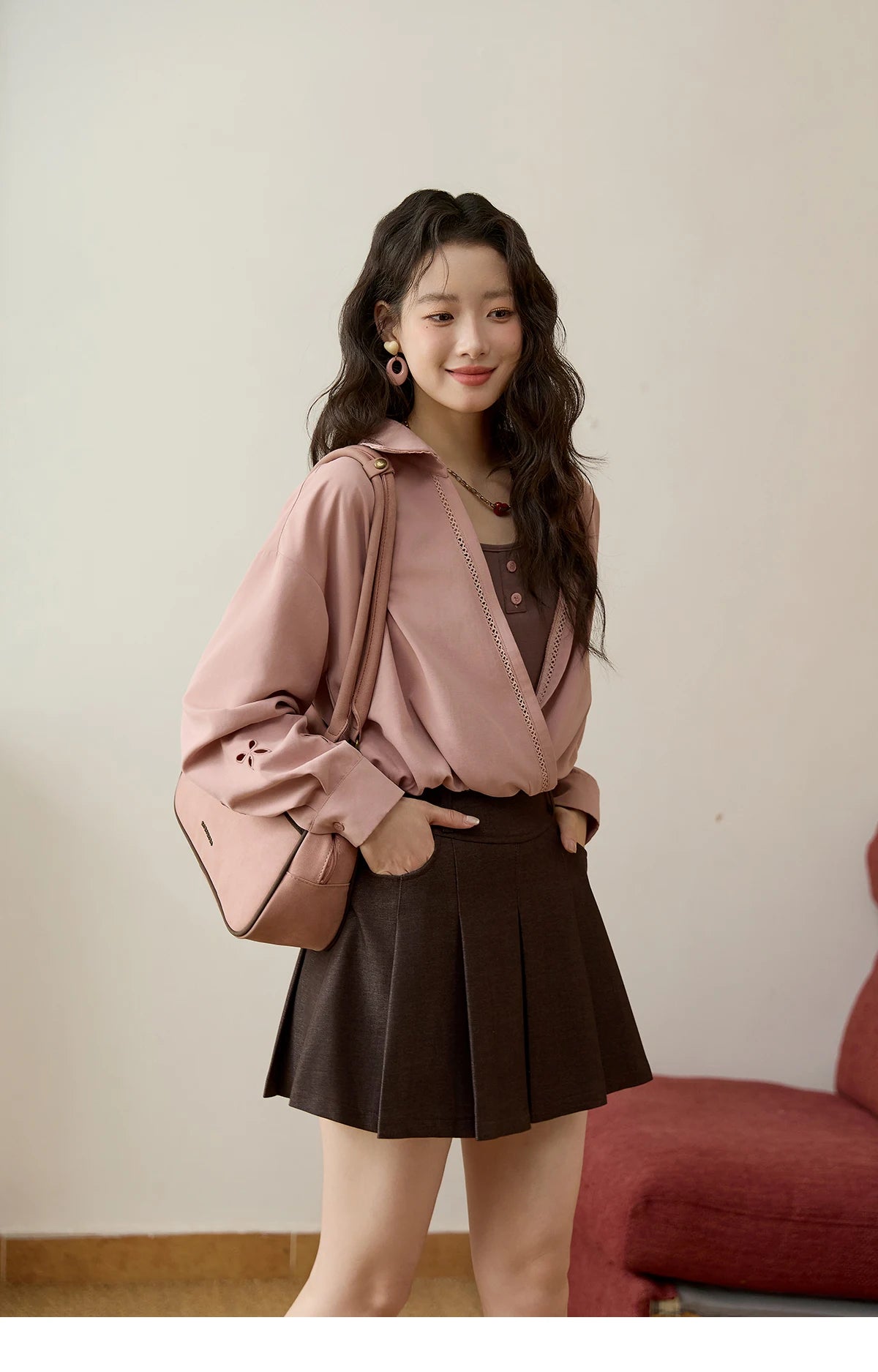 MISHOW Elegant Woman Blouse 2025 Autumn Loose Fitting Fake Two-piece Contrasting Color V-neck Tops Ladies Clothing MXE45C2403