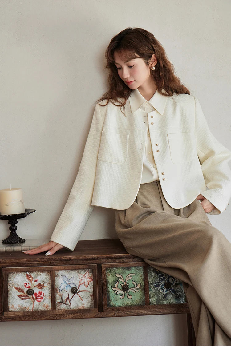 MISHOW Retro Round Neck Coats for Women Spring Autumn Pockets Loose Gold Button Single Breasted Solid Short Jackets MXC44W0072