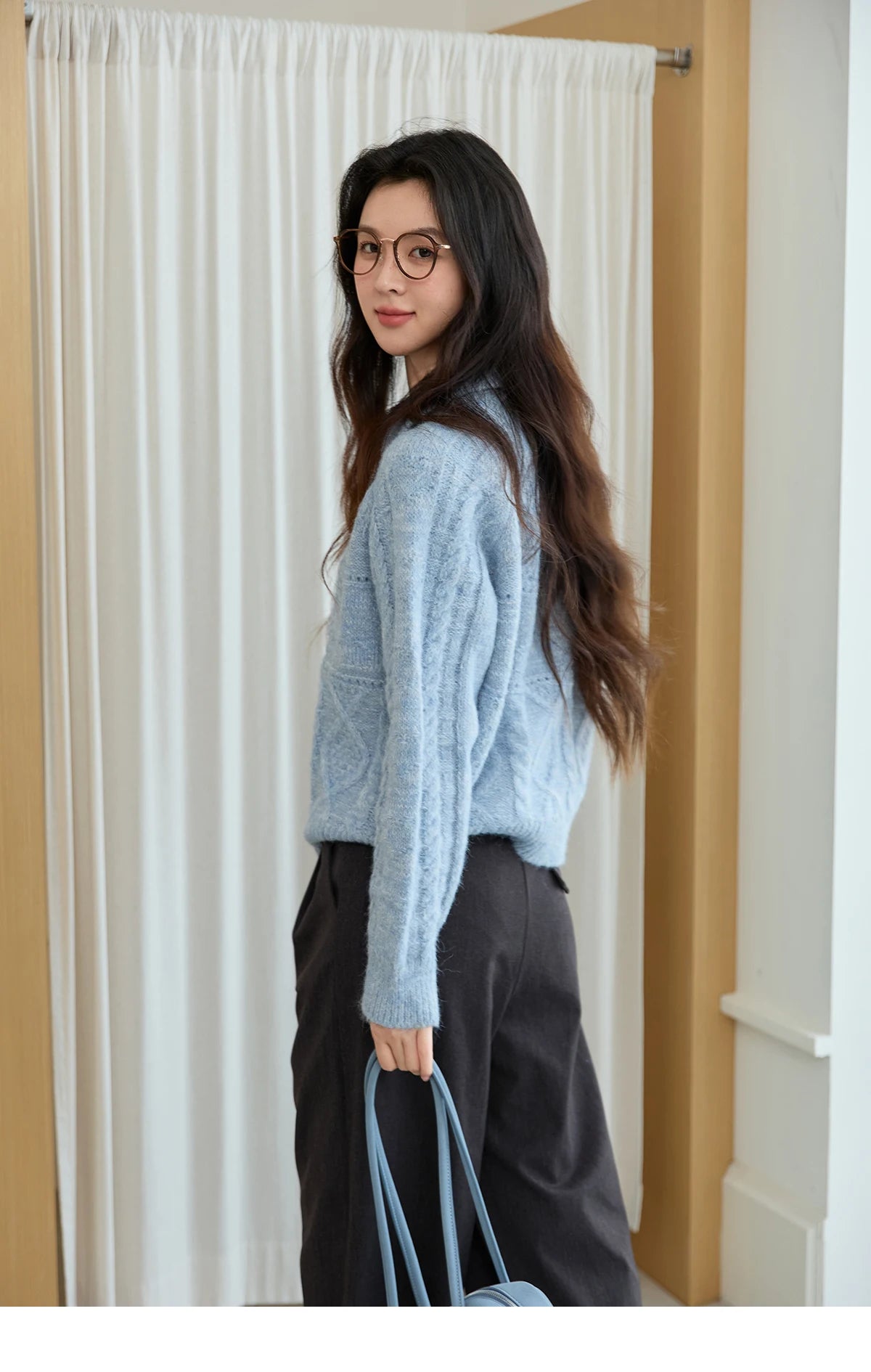 MISHOW Knitted Cardigan Women 2025 Autumn Winter Simple Turn-down Collar Loose Comfortable Single-breasted Sweater MXE48Z2611