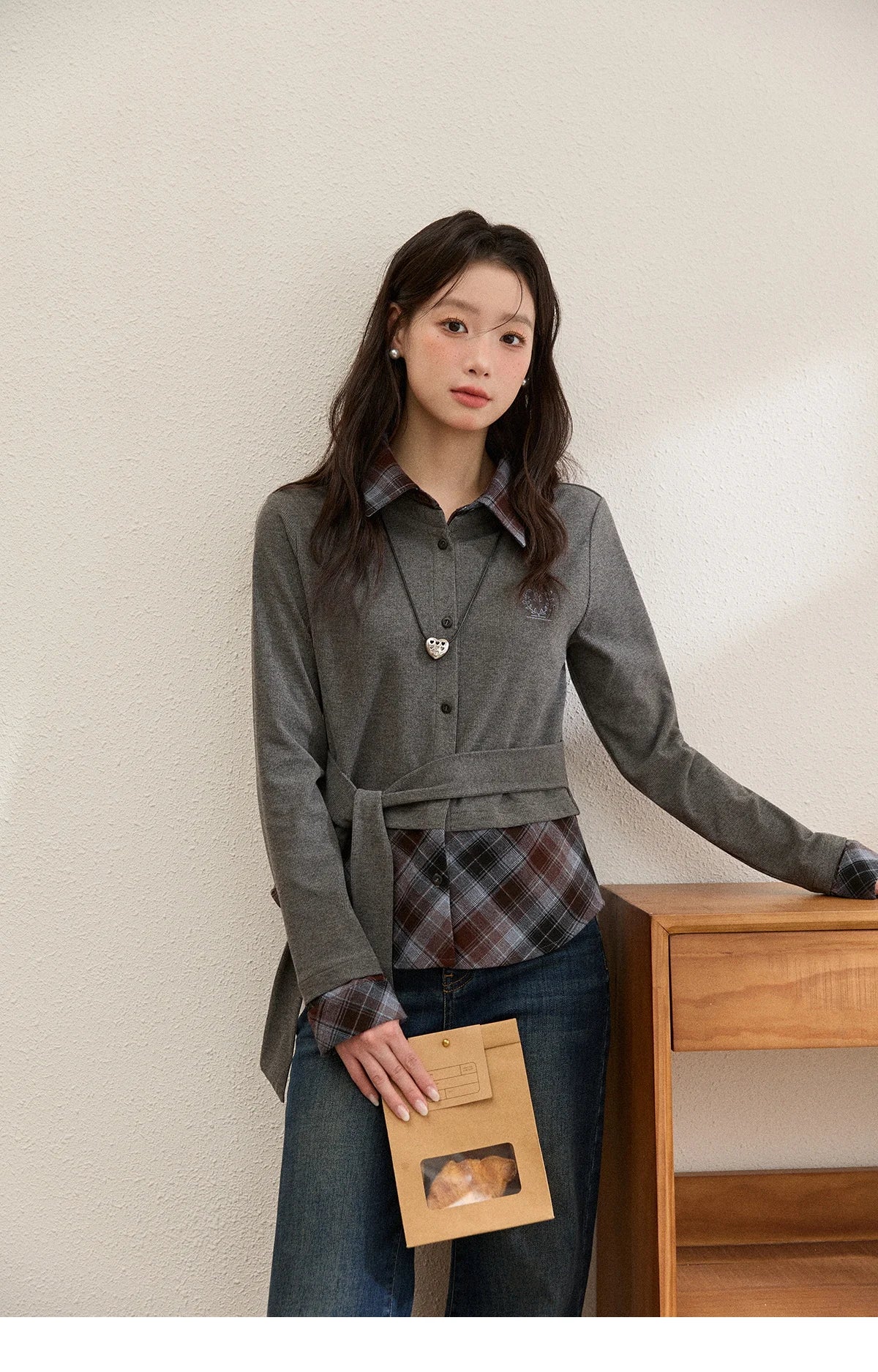 MISHOW Women's Shirt 2025 Autumn Winter Fake Two-piece Plaid Patchwork Knit Top Lapel Waist Tie Embroidery Design Top MXE89C2421