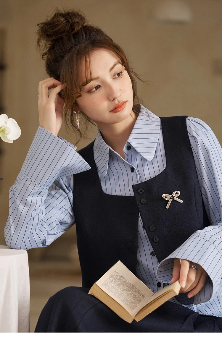 MISHOW French Vest Coat 2024 Spring Bow Square Neck Temperament Sleeveless Short Single Breasted Tank Top Outerwear MXD12W0294