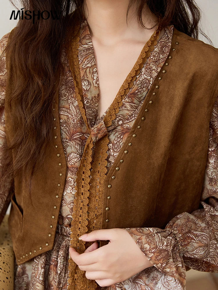 MISHOW Suede Vest Jacket for Women 2025 Autumn French Vintage Sleeveless Thin Vest Coat Rivet Design V-neck Vests MXE46L2518