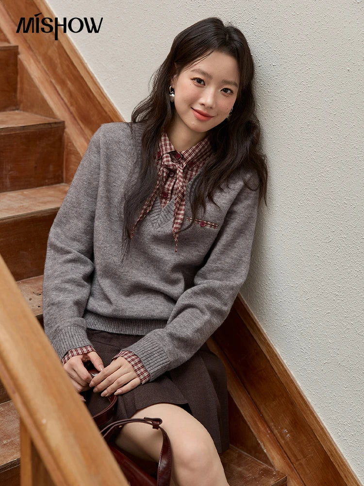 MISHOW Fake Two-piece Knitted Sweater for Women 2025 Winter Plaid Turn-down Collar Splicing Detachable Scarf Sweater MXE89Z2605