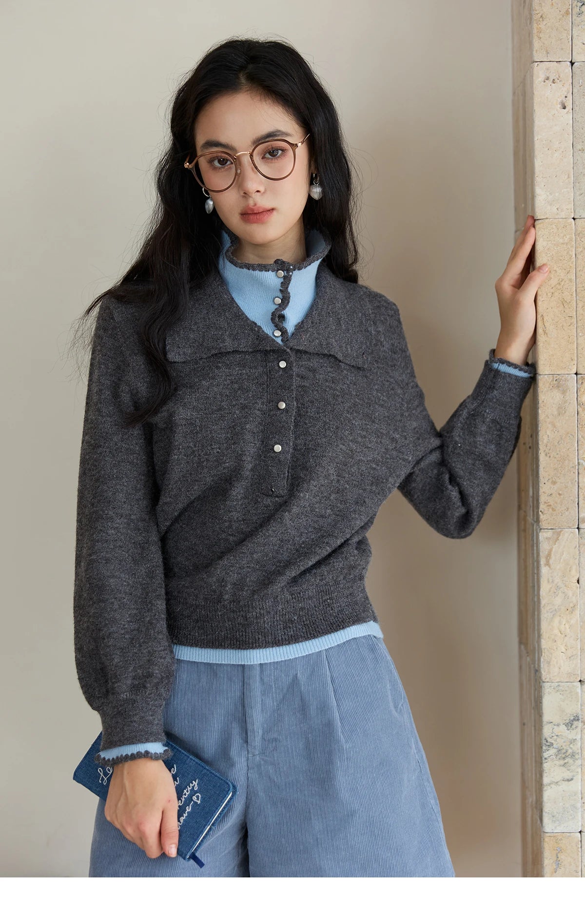 MISHOW Elegant Women's Sweaters 2025 Autumn Designer Knitted Double-layer Turn-down Collar Loose Long Sleeves Tops MXE45Z2502