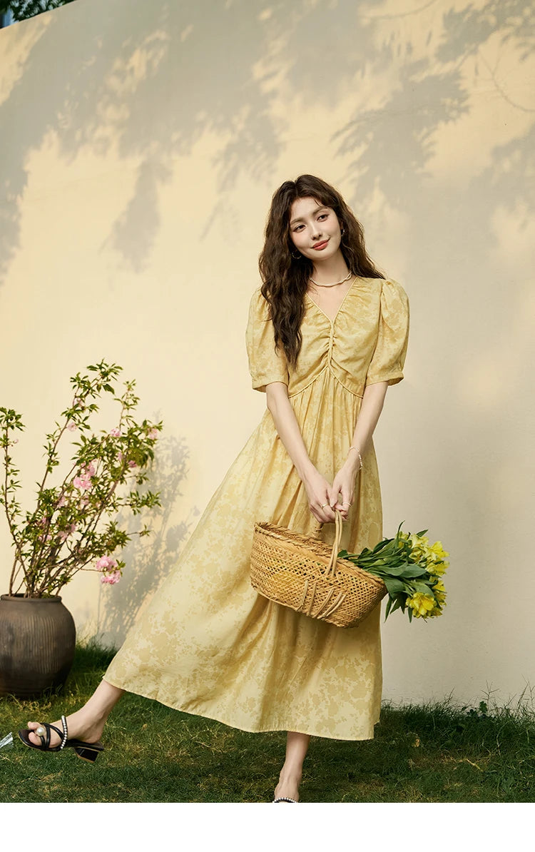 MISHOW Tea Break V-neck Dress for Women 2024 Summer French Temperament Chiffon Floral Puff Sleeve Waist Long Dresses MXD23L1878