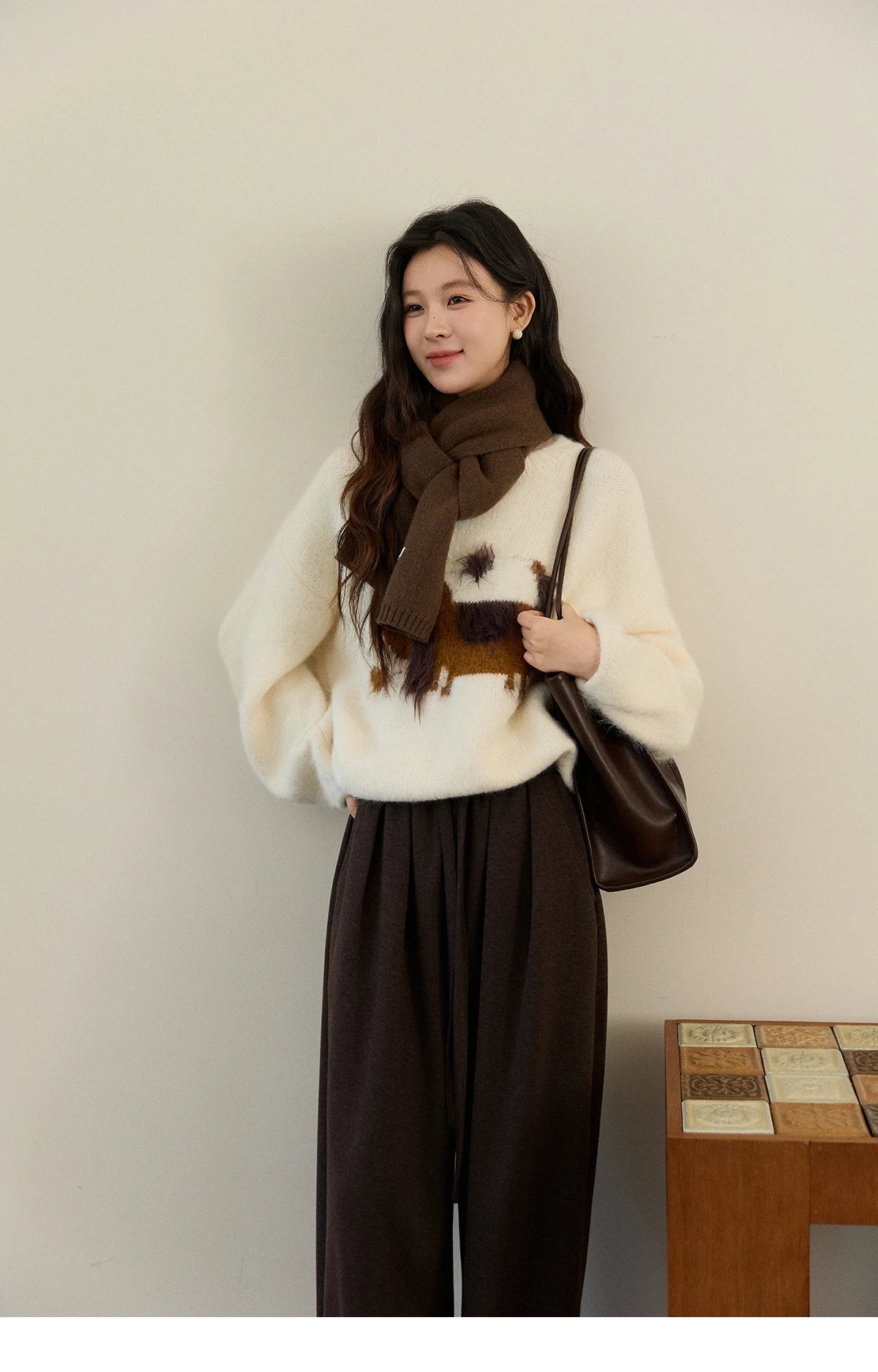 MISHOW Women's Solid Knitted Sweater 2025 Autumn Winter Dog Pattern Jacquard Crew Neck Fluffy Warm Loose Pullover Top MXE94Z2988