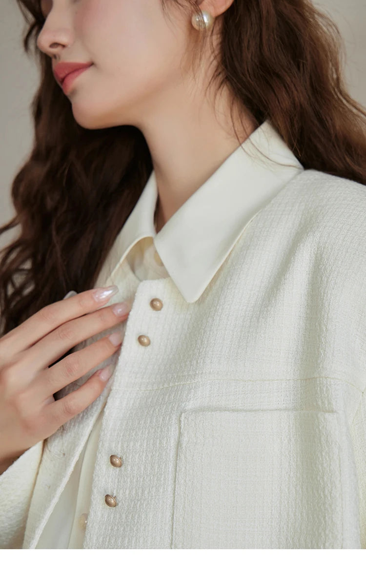 MISHOW Retro Round Neck Coats for Women Spring Autumn Pockets Loose Gold Button Single Breasted Solid Short Jackets MXC44W0072