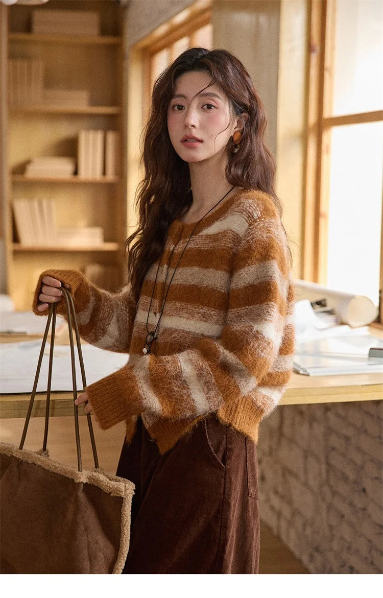 MISHOW Women's Cardigan Wool 2025 Winter Retro Striped Round Neck Long Sleeved Knitted Top Warm Comfortable Cardigan MXE87Z2723