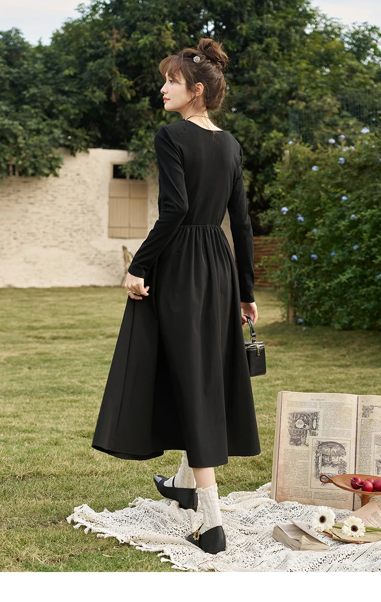 Mishow Black Knitted Smocked V-Neck Dress MXC59L1640