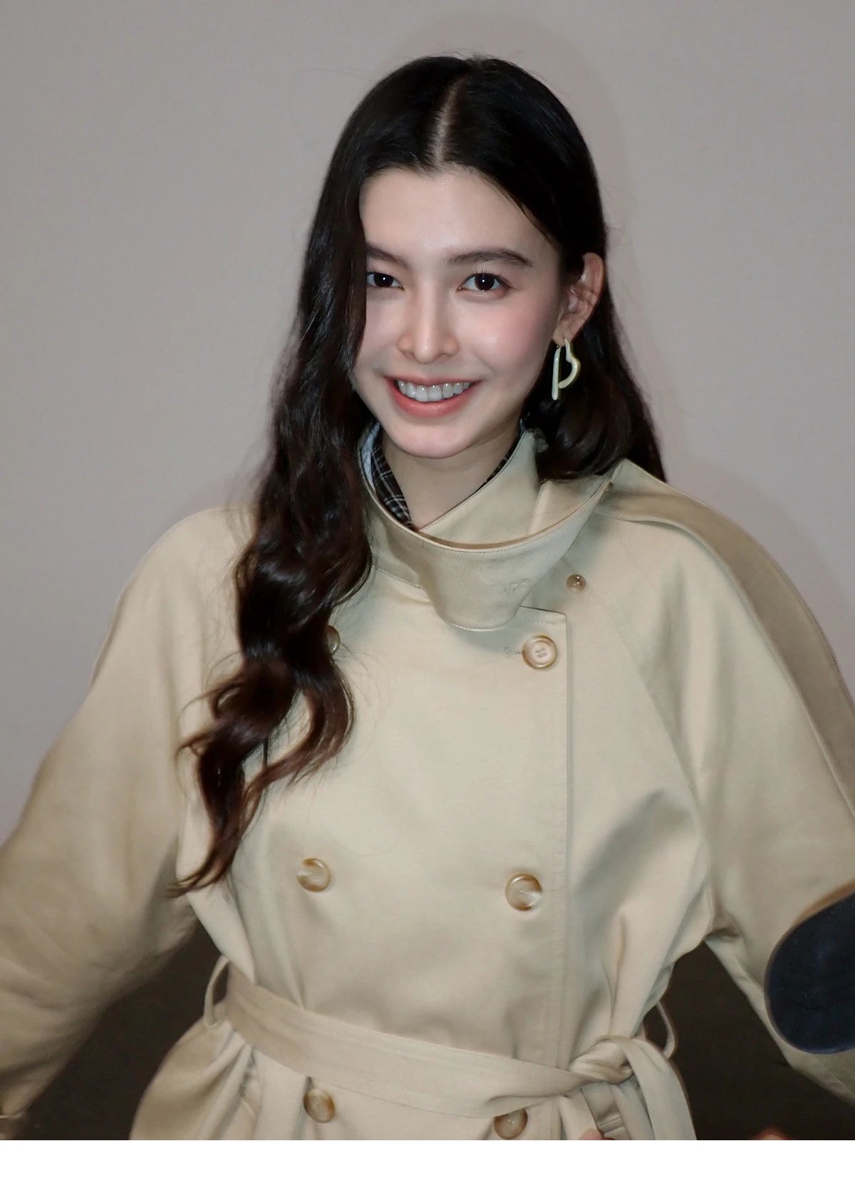 MISHOW Women's Double-Breasted Trench Coat 2026 Spring Belted Lapel Trench Long Sleeve Casual Mid-Length Outerwear MXF11W1031