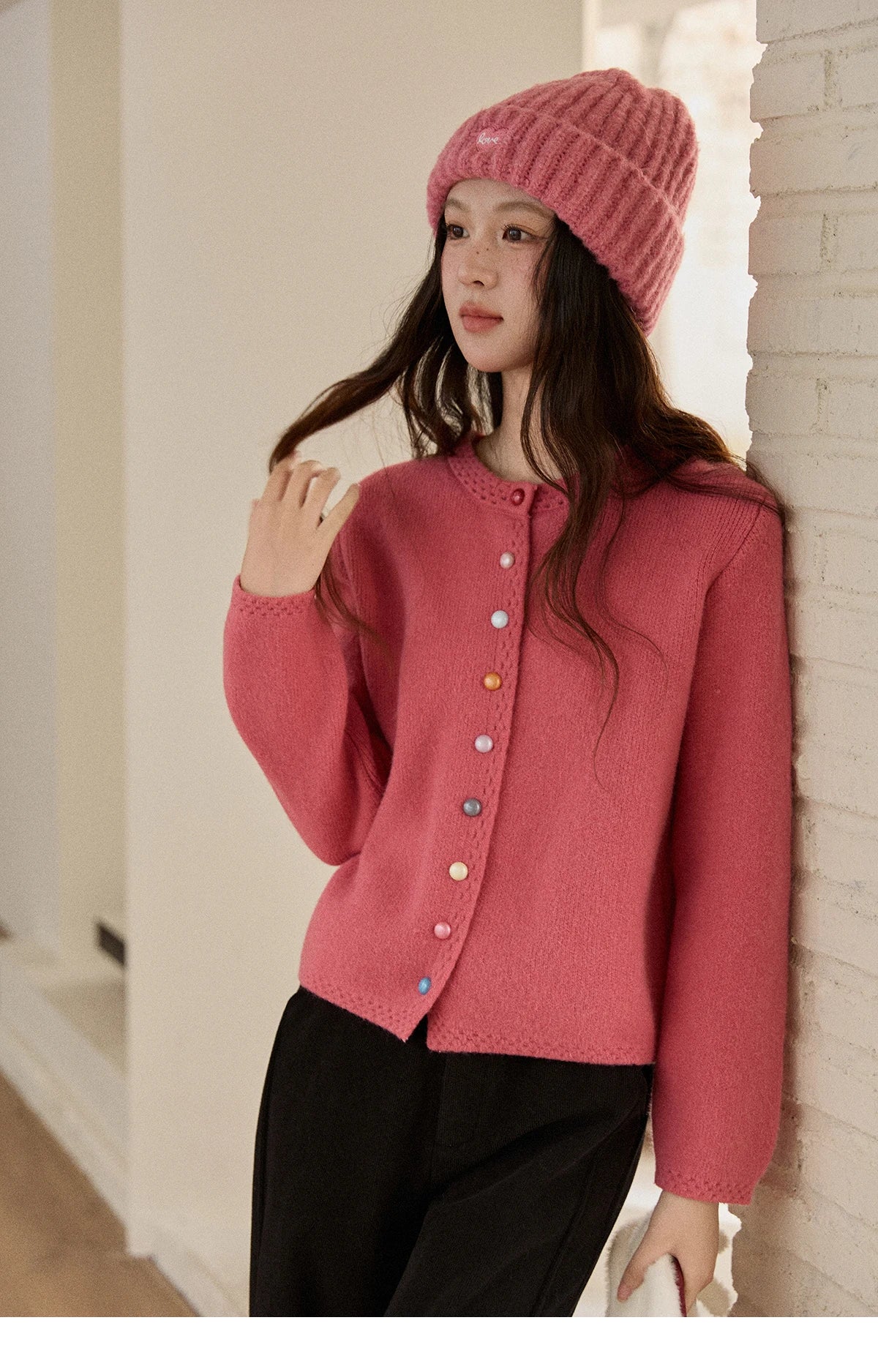 MISHOW Women's Cardigan 2025 Slim Fit Hollow Out Round Neck Rainbow Button Sweater French Style Solid Warm Knitwear MXE90Z2796