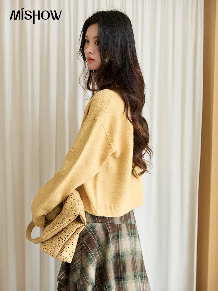 MISHOW Women's Autumn Cardigan 2025 Retro Yellow Handmade Flower Cardigan Turn-down Collar Knitted Commute Cardigan MXE47Z2591