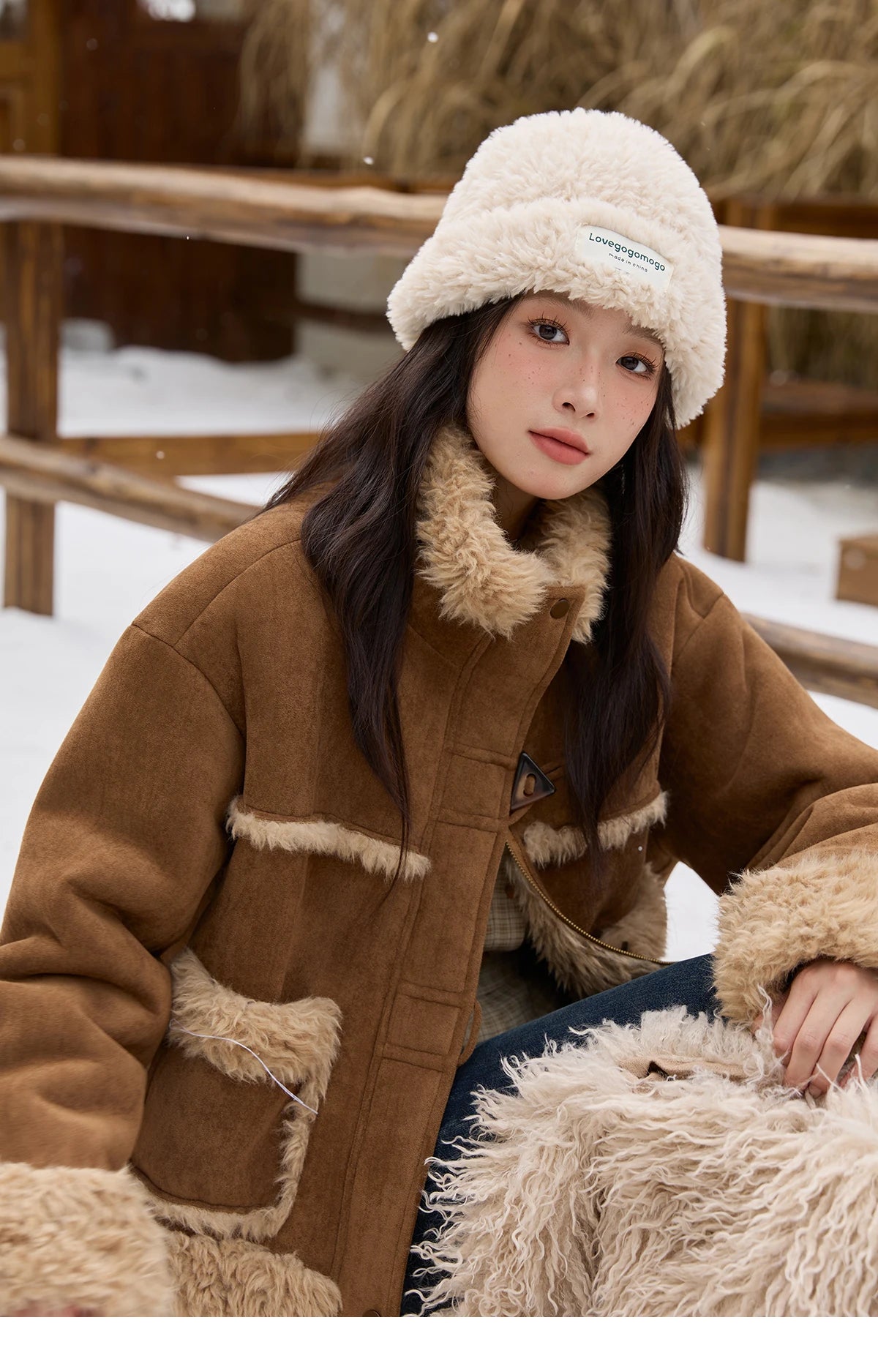 MISHOW Khaki Suede Jacket for Women 2025 Winter New Retro Stand Collar Zippered Jacket Pockets Long Sleeves Top MXE88W0886