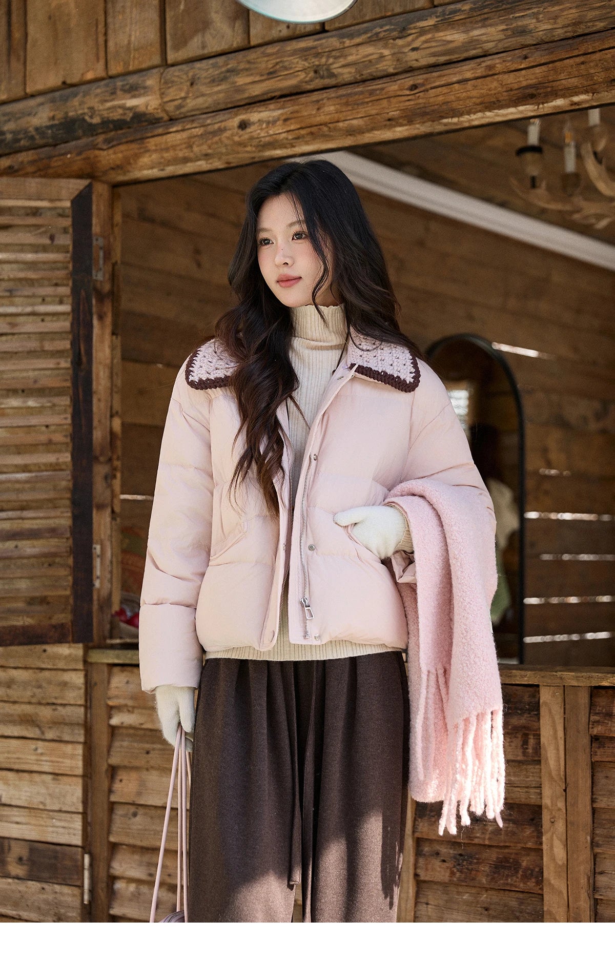 MISHOW Women's Sweet Knitted Lapel Collar Short Down Jacket 2025 Winter White Duck Down Single-Breasted Zipper Coat MXE94Y0094