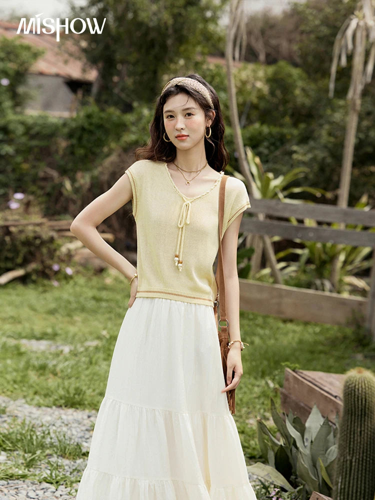 MISHOW Office Lady Summer Knitted Sweater V-neck Short Sleeve Solid Slimming Bead Design Pullover Female Lazy Tops MXE33Z1227