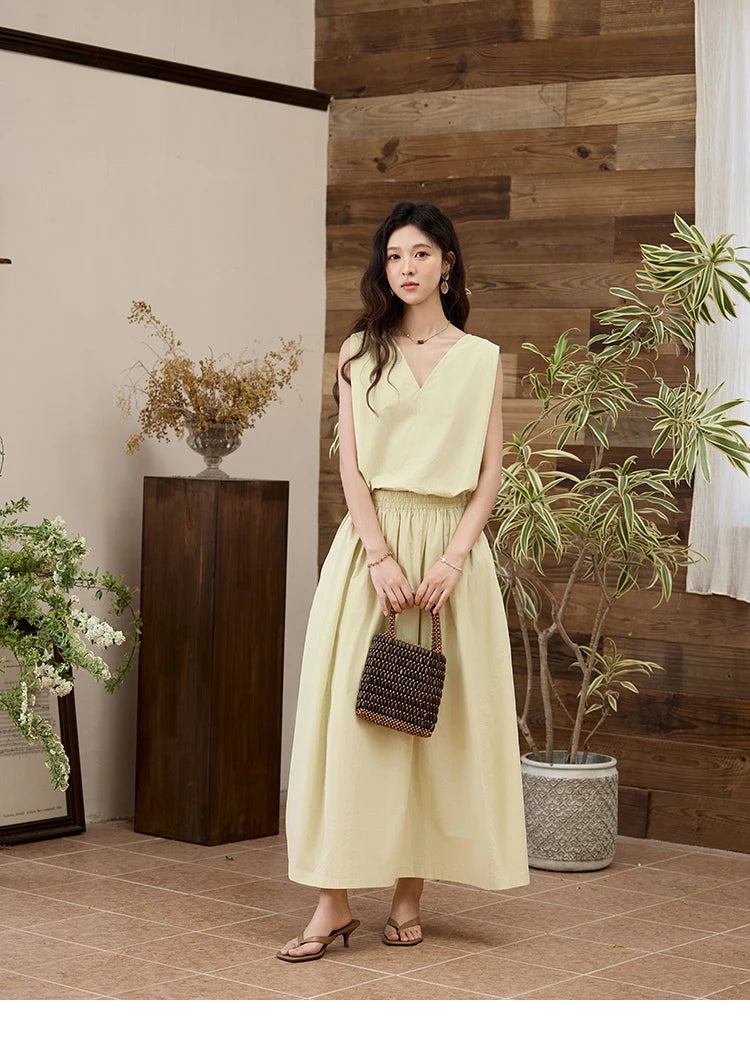 MISHOW Office Lady Solid Blouses Skirts Sets Women Summer 2025 V-neck Sleeveless Vest Elastic Waist Loose Skirts Sets MXE34T0604