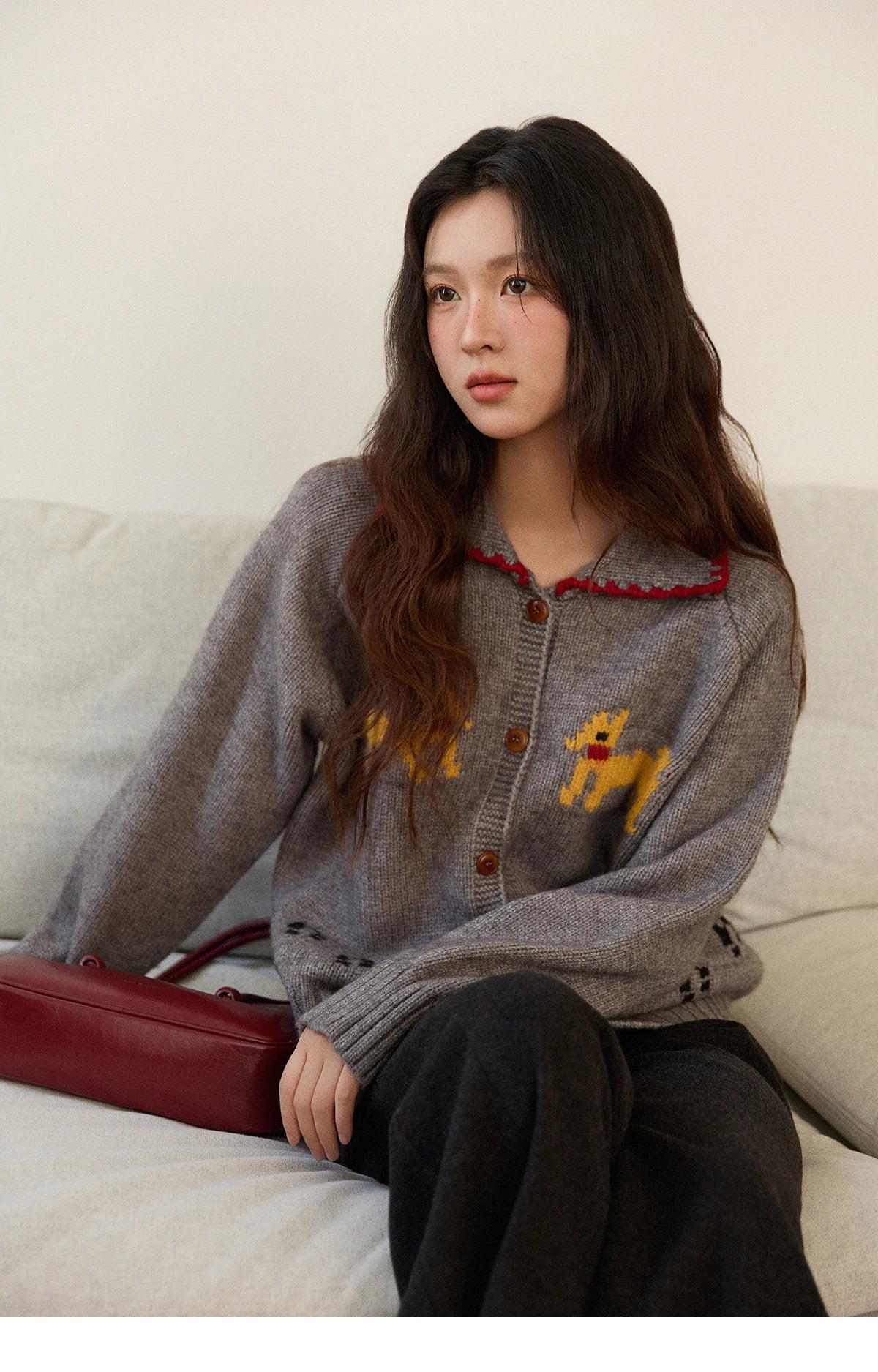 MISHOW Dog Cartoon Jacquard Knitted Cardigan for Women 2025 Loose Retro Turn-down Collar Casual Women's Sweaters MXE86Z2727