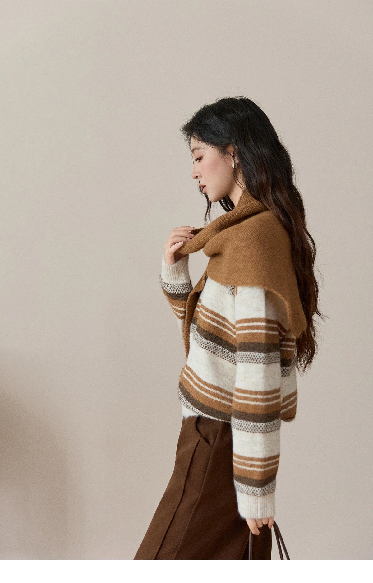 MISHOW Women's Wool Blend Retro Striped Sweater with Scarf Set 2025 Winter Knitted Round Neck Warm Loose Sweaters MXE94Z2987