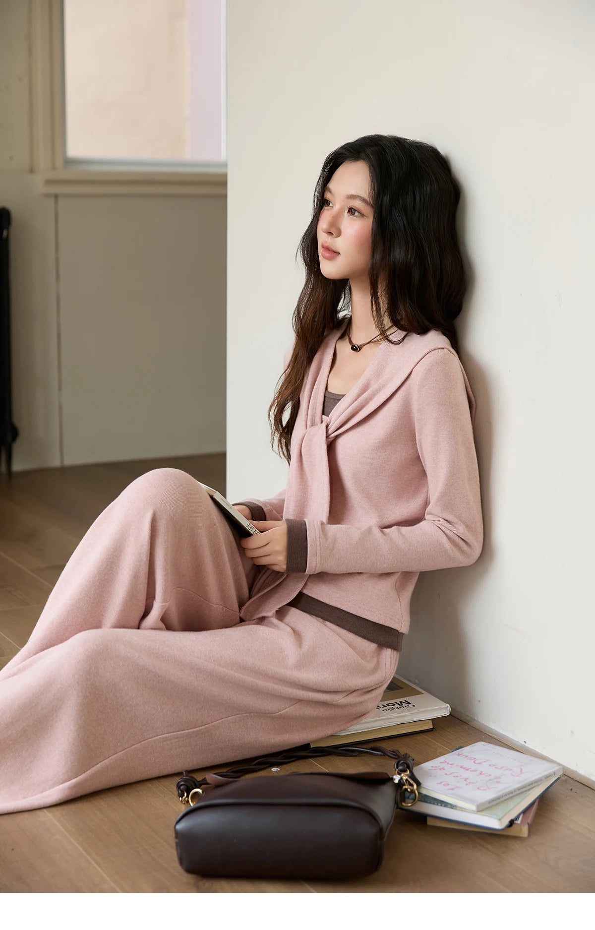 MISHOW Woman Slim Fit Long Sleeve Top 2025 Autumn Retro Solid O-neck Shawl Pullover Casual Knit Top Woman Clothes MXE89T1419