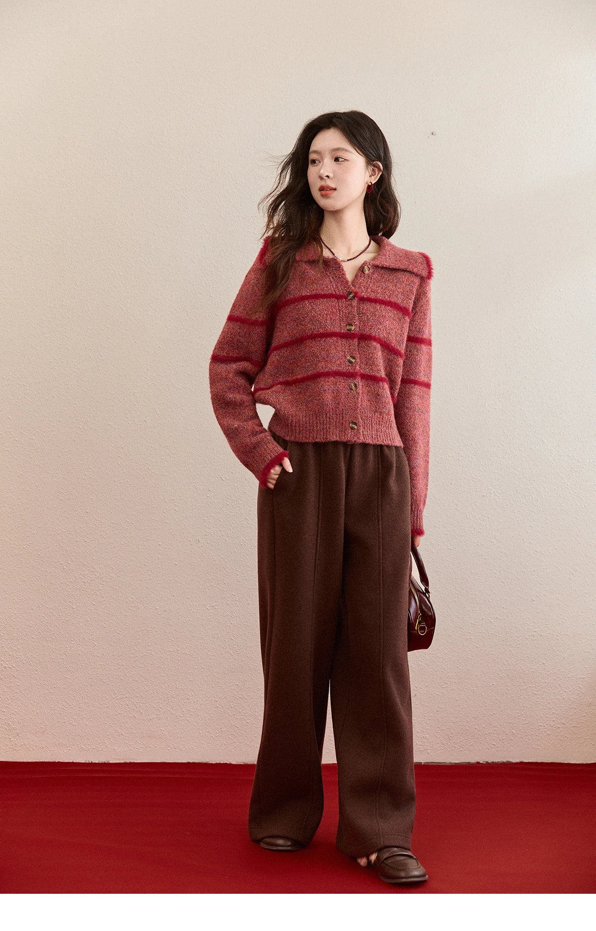 MISHOW Christmas Women's Retro Red Striped Large Lapel Knitted Cardigan 2025 Winter Color Block Fleece Patchwork Tops MXE94Z2888