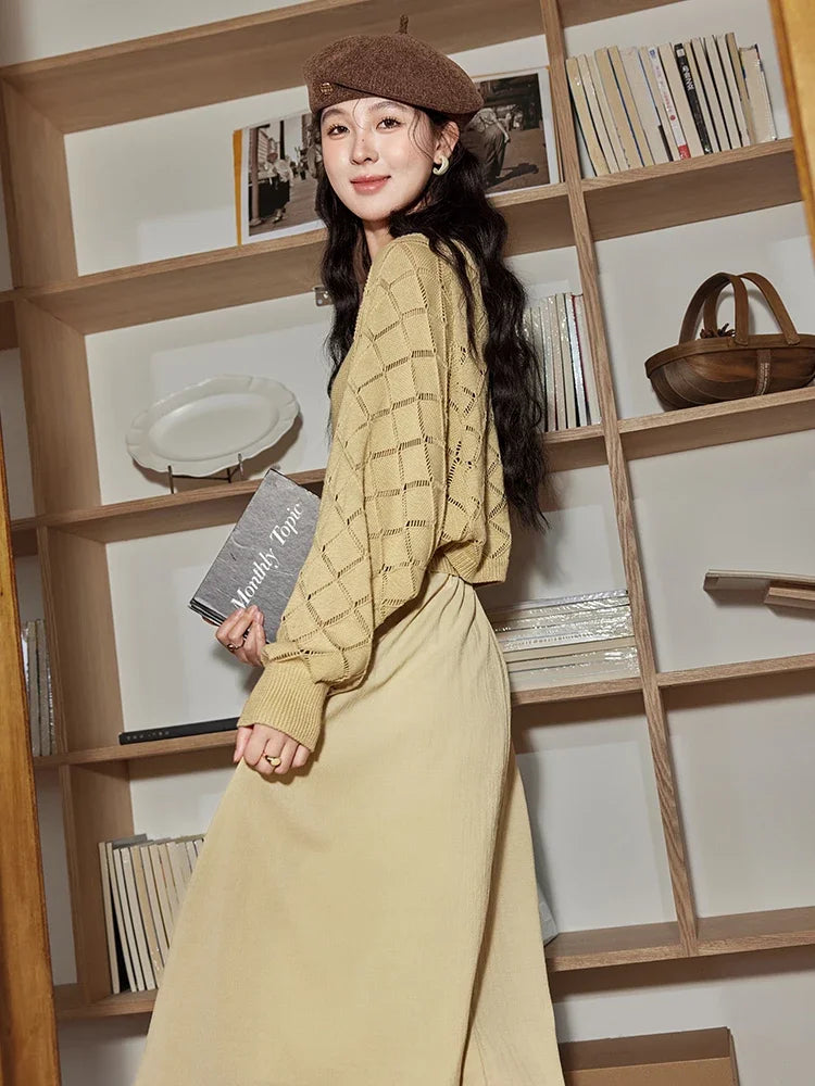 MISHOW Hanging Neck Dress Knitted Cardigan Separately 2024 Autumn Hollow Short Top Knitted Patchwork Sleeveless Dress MPD42L2040