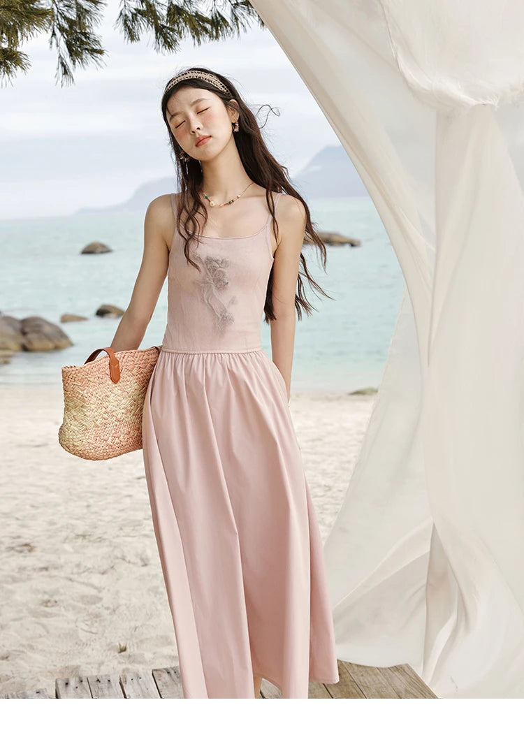 MISHOW Summer New Camisole Long Dresses Women 2025 Sleeveless Color Matching French Knit Dress Lady Fashion A-line MXE13L2082