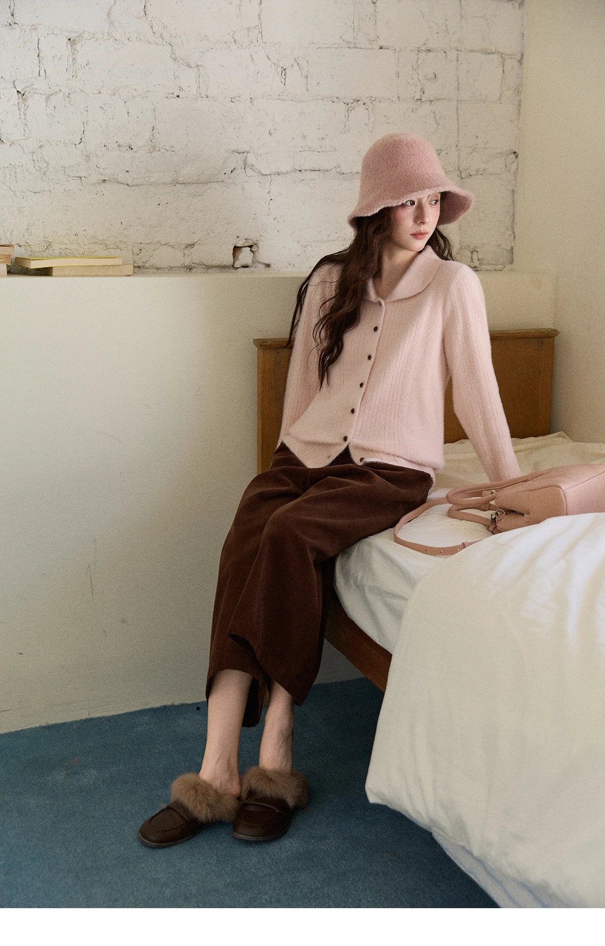 MISHOW Woman Yellow Cardigan 2025 Winter Imitation Mink Fur Knitted Cardigan Turn-down Collar Long Sleeves Soft Top MXE89Z2671