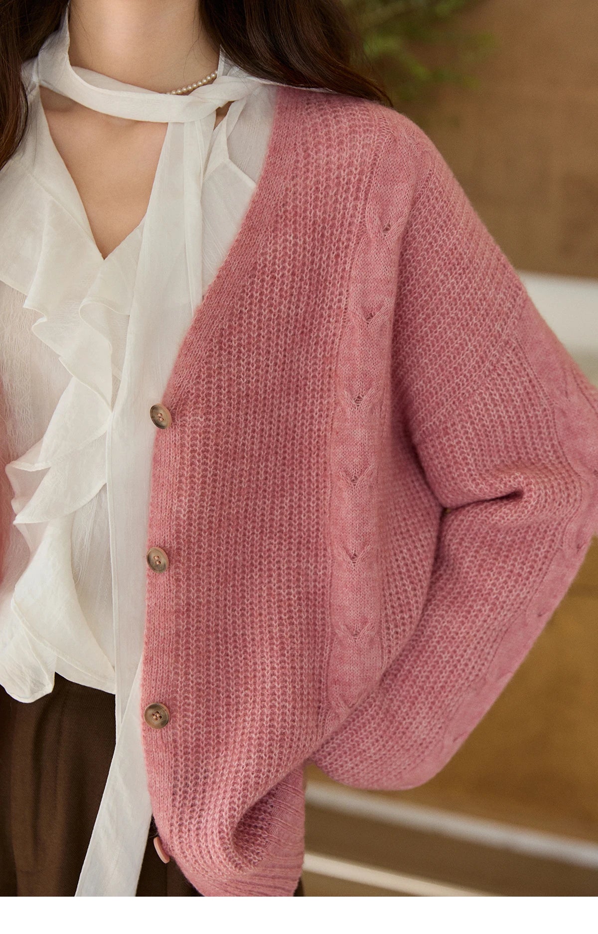 MISHOW Women's Dusty Pink Knitted Cardigan 2026 Spring V-Neck Single Breasted Tops Loose Casual Long Sleeve Outerwear MXF11Z2898