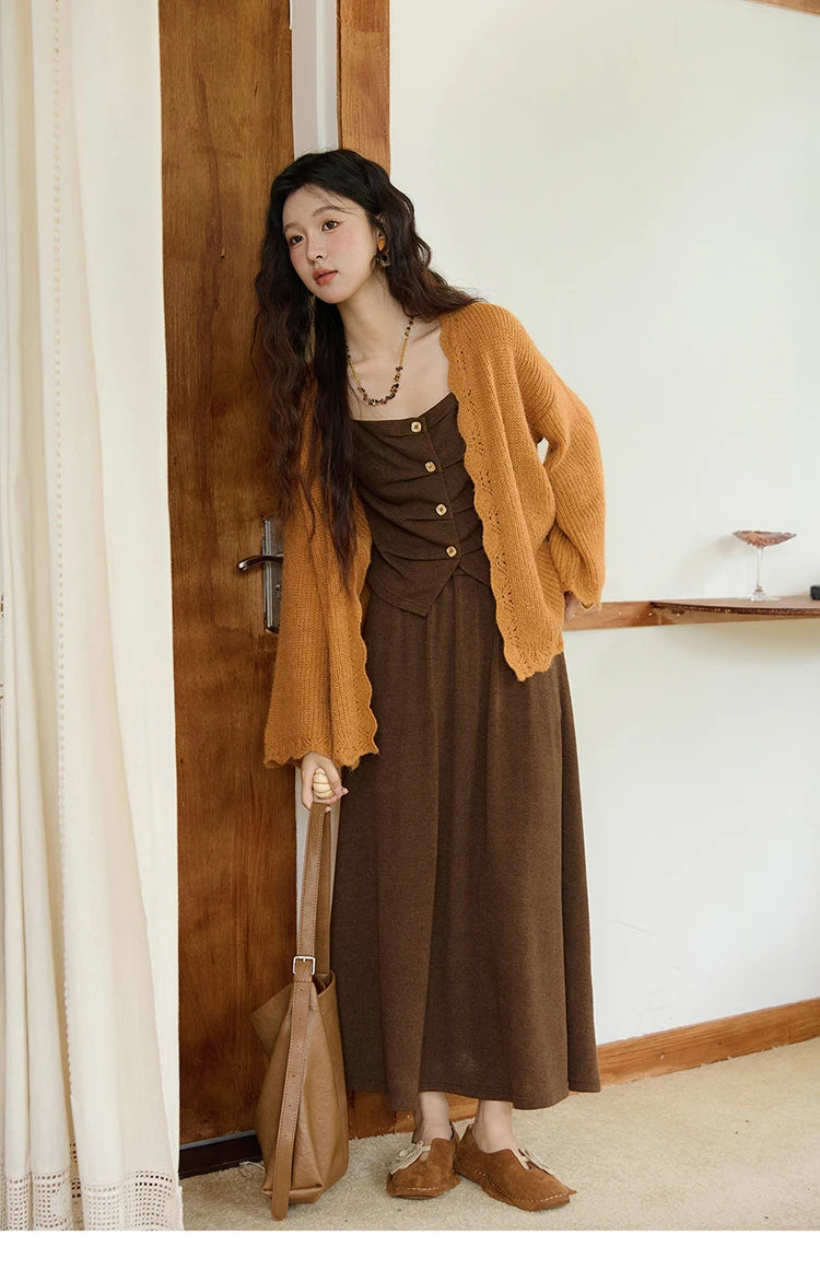 MISHOW Pumpkin Knitted Cardigan for Women Autumn 2025 Loose Wavy Edge Sweater Hollow Out Dropped Sleeves Cardigans MXE46Z2505