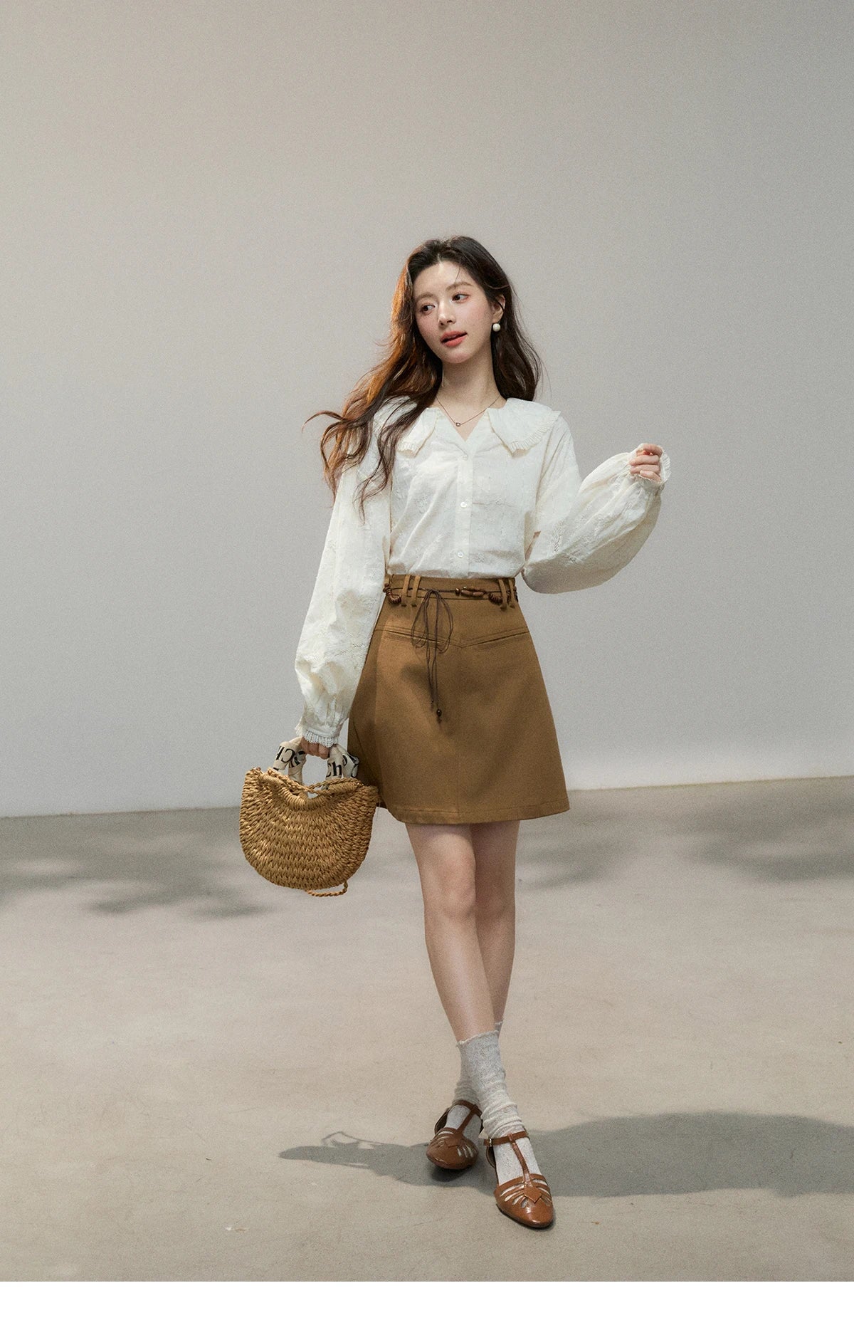 MISHOW Women's Beige Apricot Lace Shirts 2026 Spring Peter Pan Collar Micro Lantern Sleeves Top Casual Elegant Shirt MXF108C0813