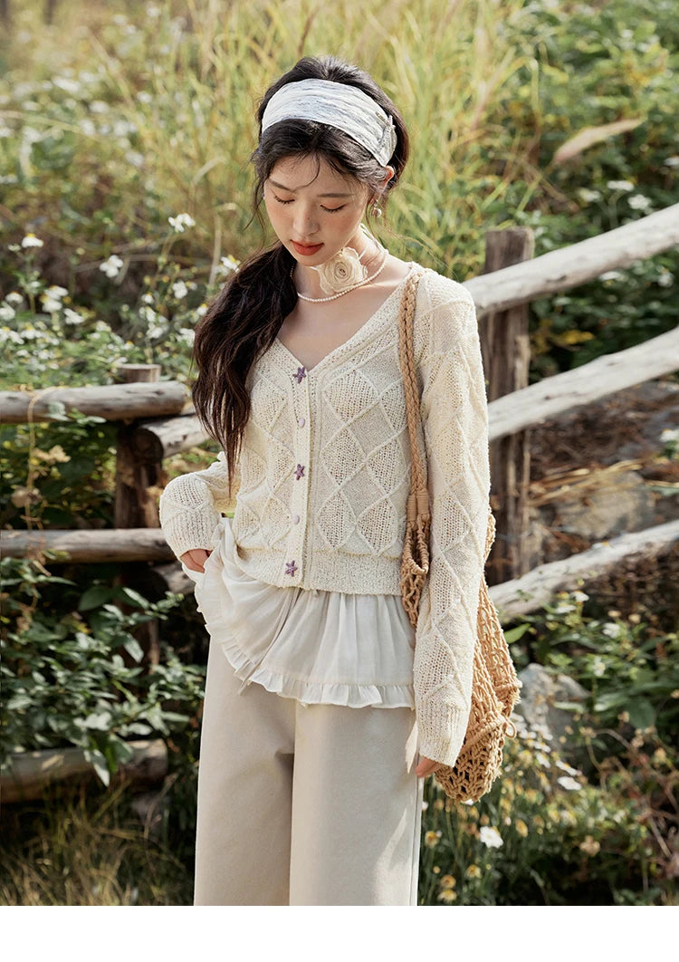 MISHOW Square Pattern Knitted Sweater for Women Spring Summer 2025 V-neck Tops Colorful Starfish Buckle Lazy Cardigan MXE16Z1213