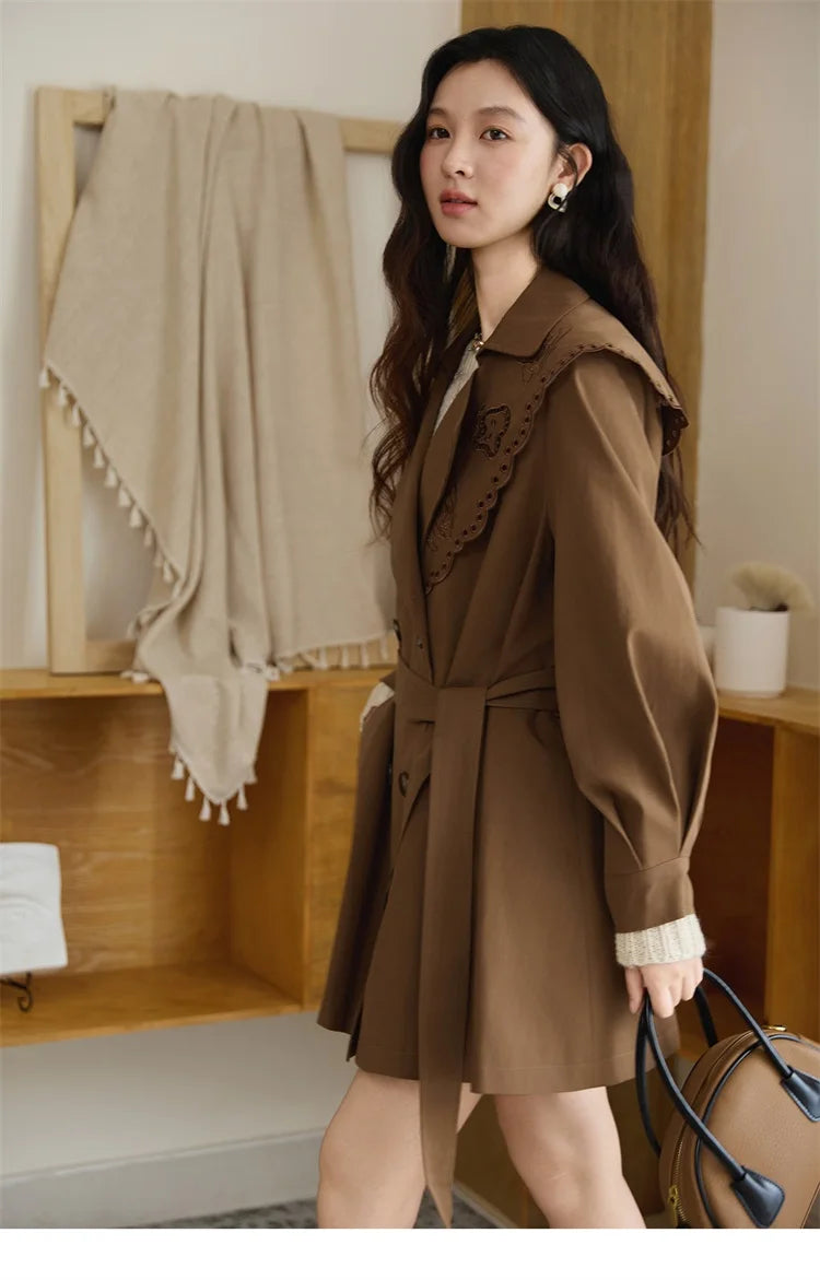 MISHOW Women's Trench Coat 2025 Autumn Hollow Embroidery Mid-length Windbreaker Double-breasted Belt Retro Jacket MXE46W0862