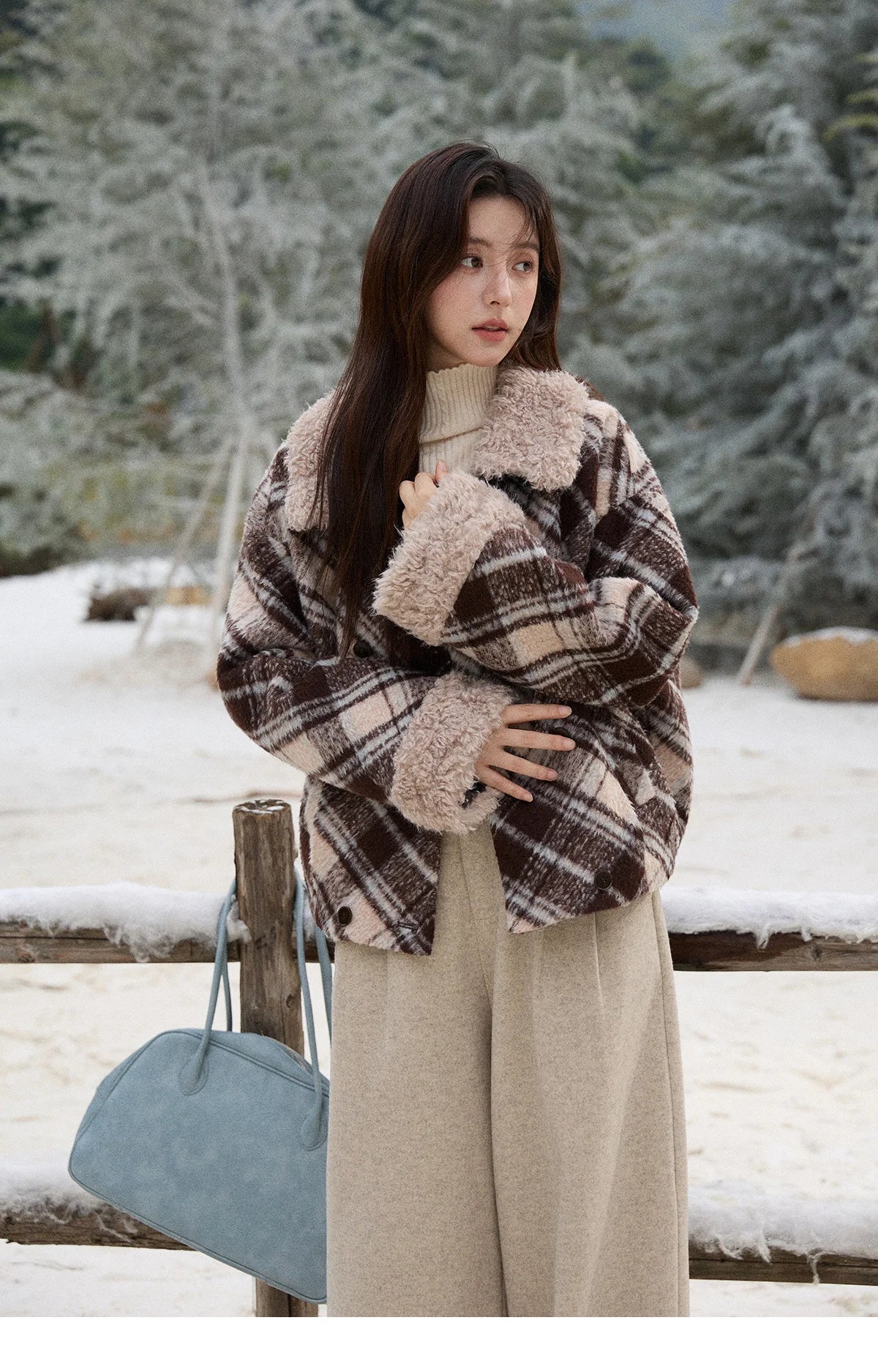 MISHOW Woman Jacket 2025 Autumn Winter Loose Retro Plaid Turn-down Collar Short Jacket Commute Warm Wool Blend Coat MXE89W0904