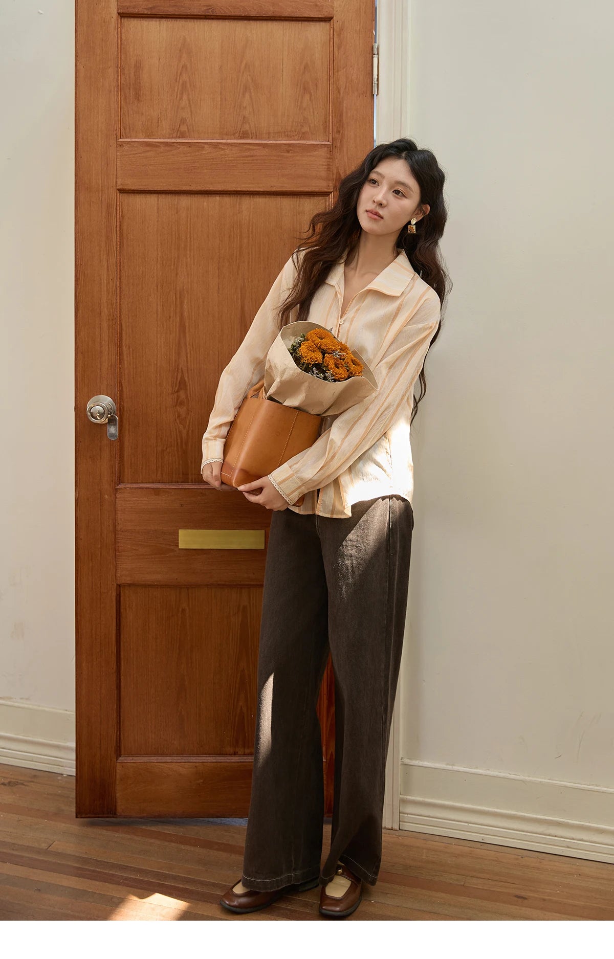 MISHOW Women's Korean Orange Stripe Linen Shirt 2025 Autumn Lapel Collar Lace Trim Cuffs Breathable Shirt Office Lady MXE43C2379