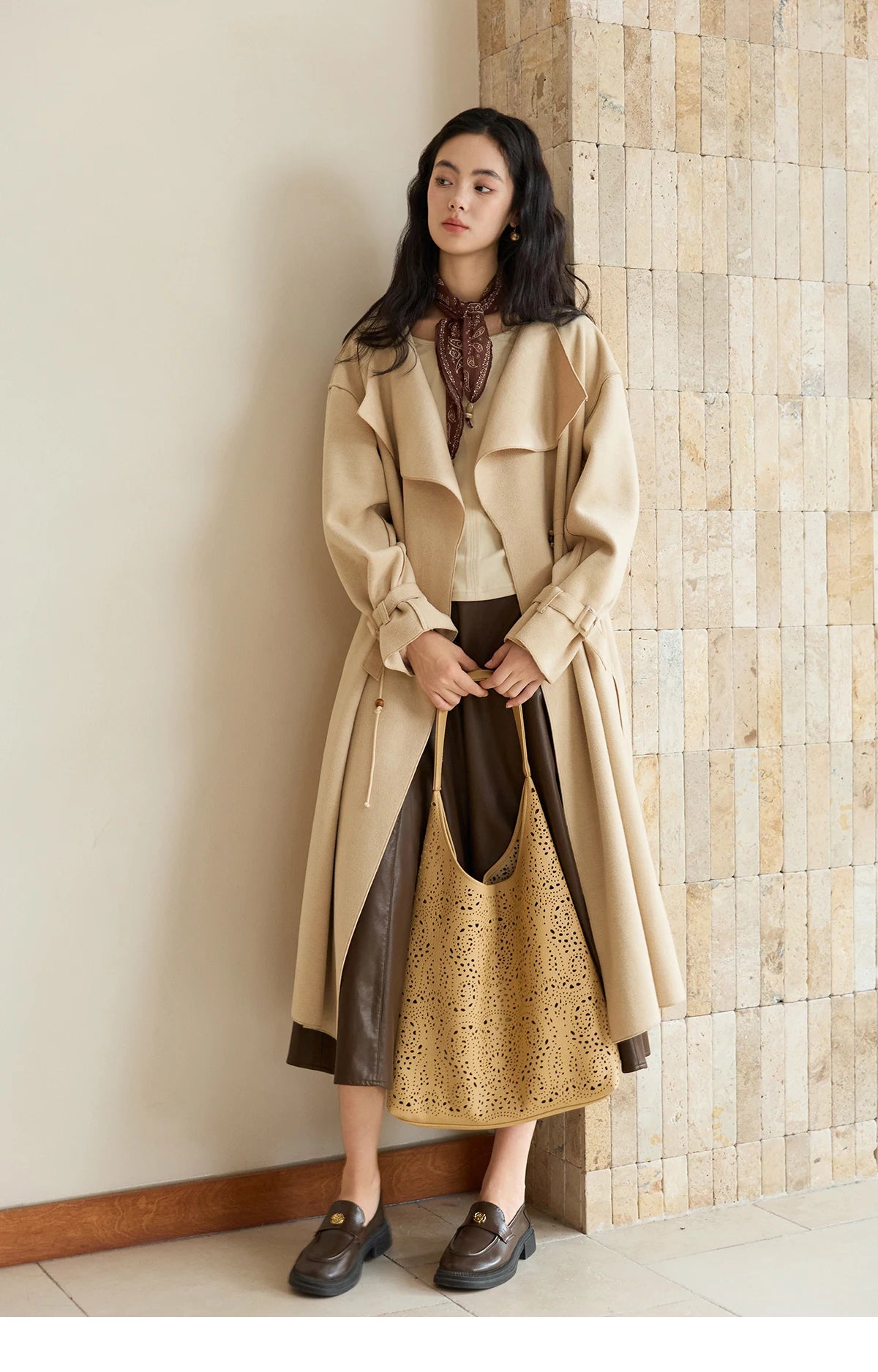 MISHOW Woolen Coat for Women 2025 Autumn Winter New Style Drawstring Waist Large Lapel Mid-length Commuter Loose Coat MXE45W0841