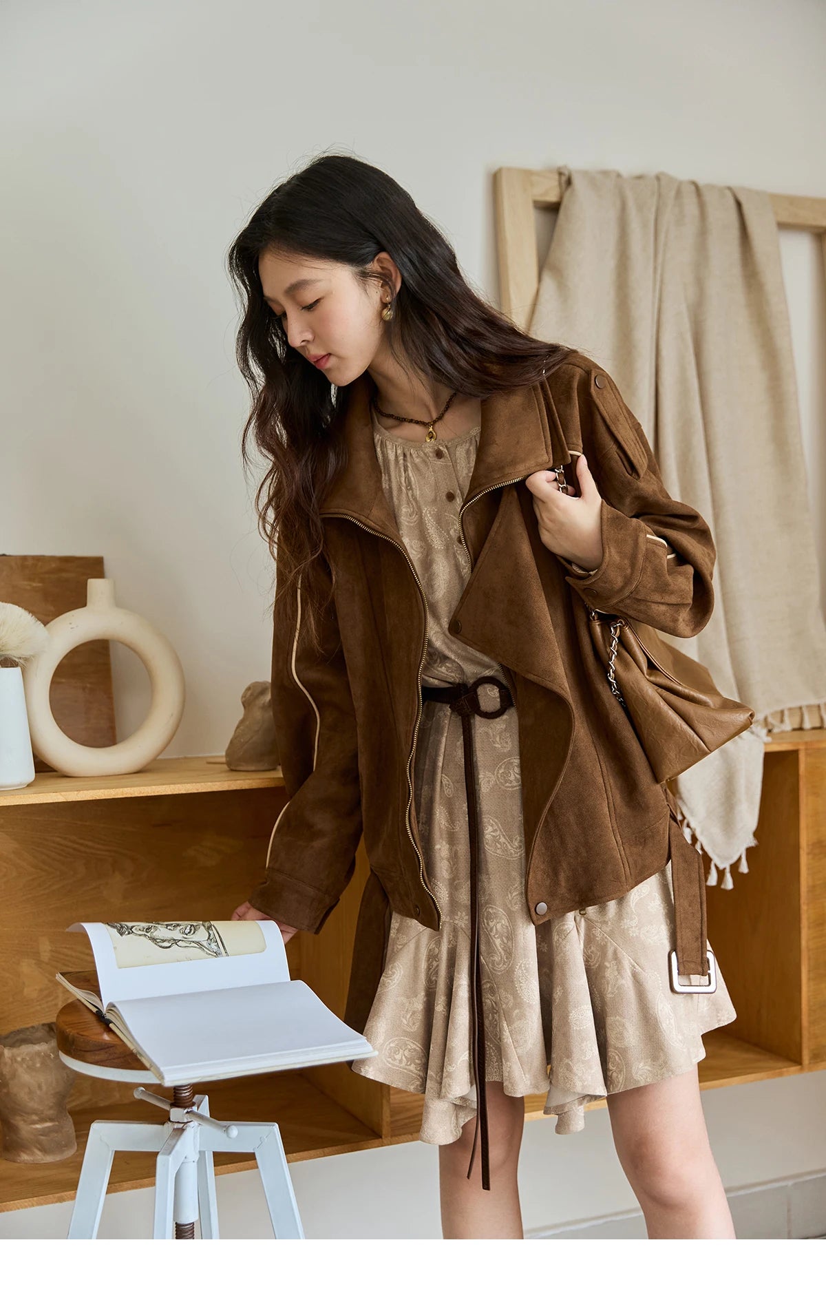 MISHOW Cashew Flower Dress Woman 2025 Autumn Retro Waist Irregular Hem Mid-length Dress Commuter Long Sleeves Dress MXE48L2513