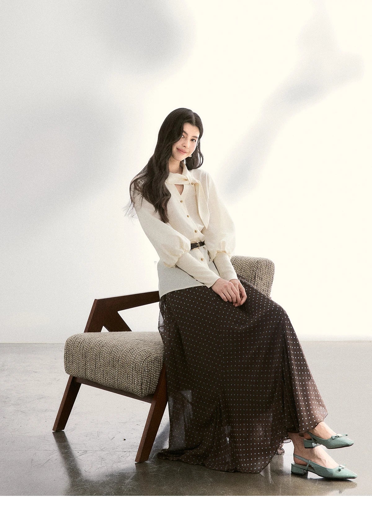 MISHOW Women's Tie Neck Shirts Spring Hollow-out Knitted Patchwork Puff Sleeve Tops Casual Elegant Shirt Office Lady MXF108C0812