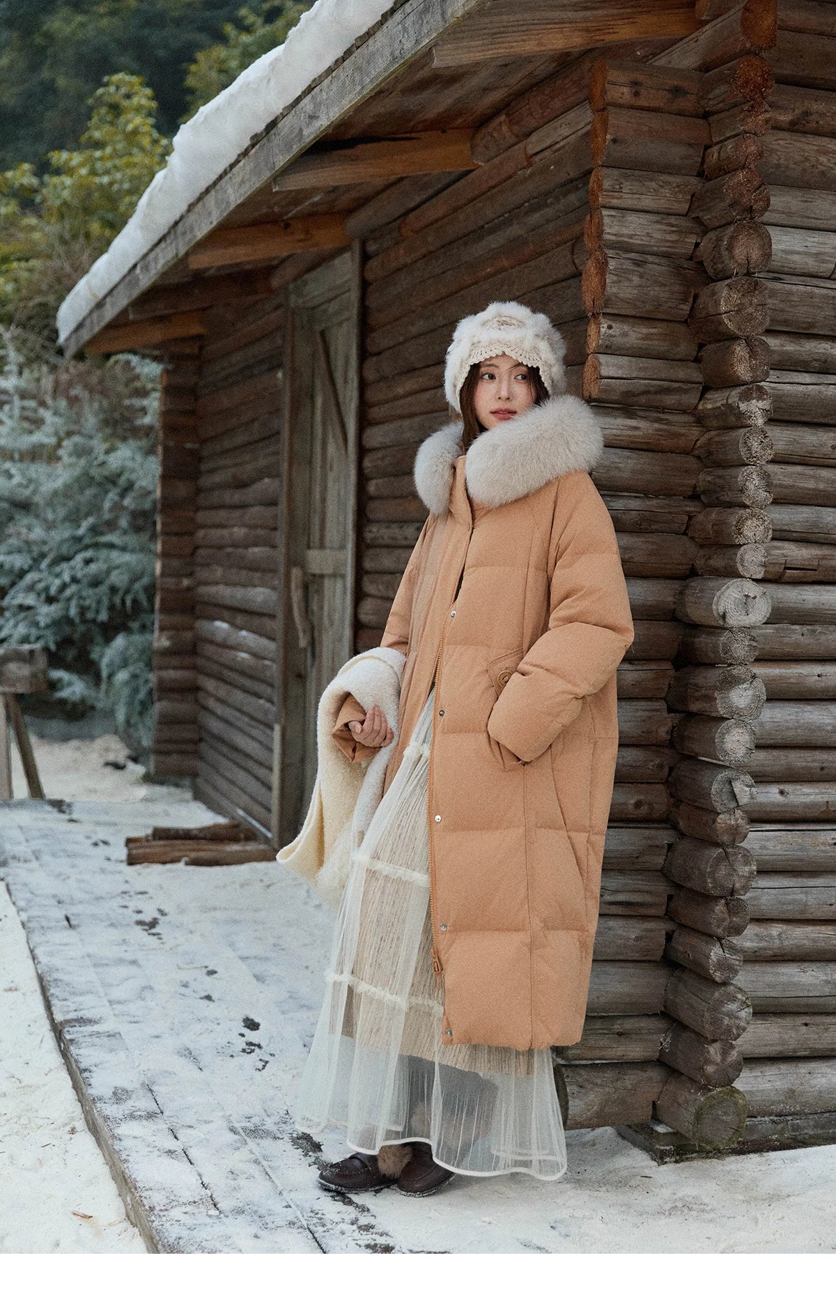 MISHOW Women's Winter Coat with Hood 2025 Fashion Solid Commute Long Down Jacket Windproof Warm Down Coat Luxury MXE51Y0079