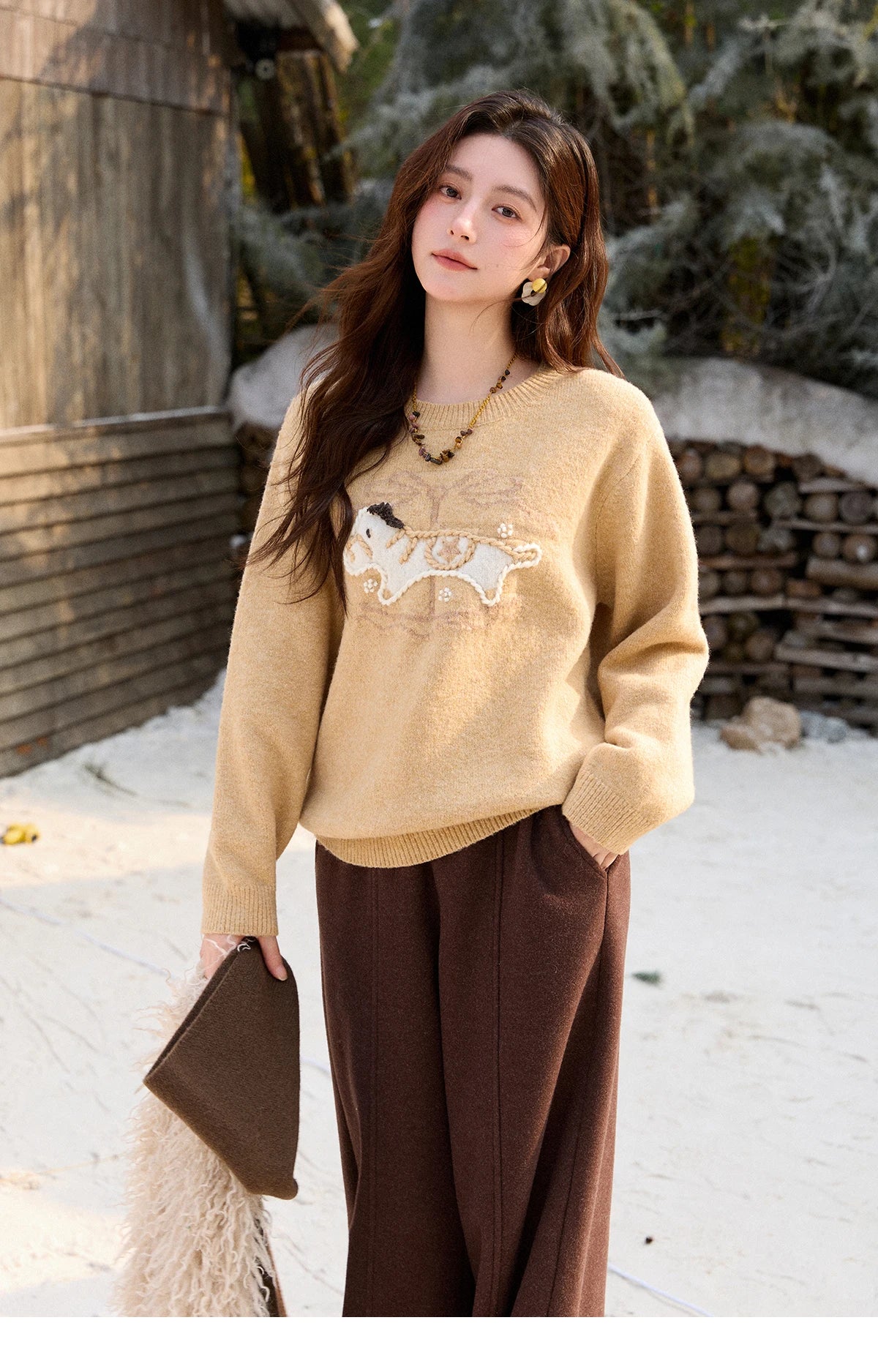 MISHOW Handmade Embroidered Jacquard Sweater for Women in Autumn Winter 2025 Thick Pony Knitted Pullover Sweaters MXE92Z2848