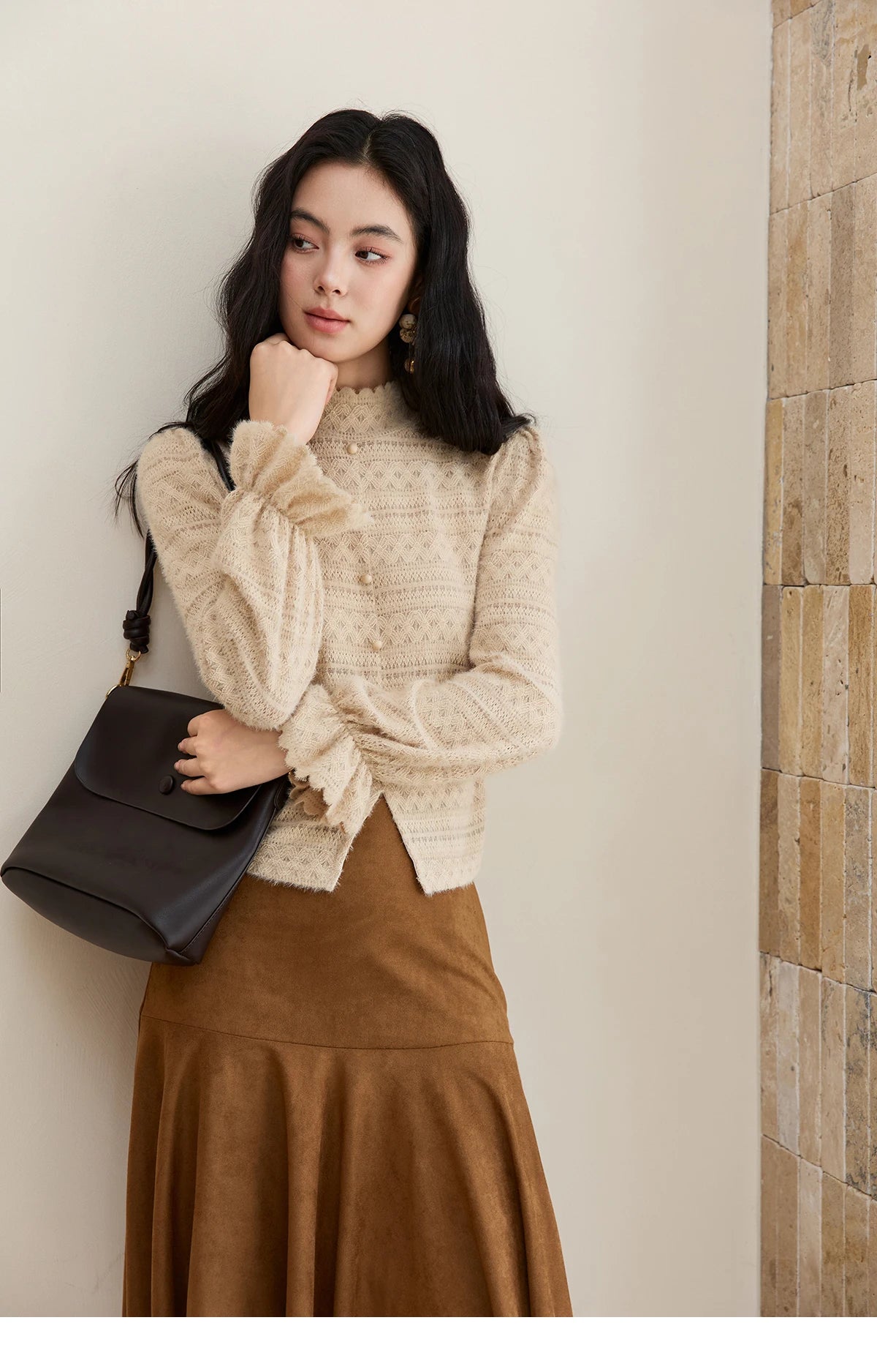 MISHOW Women's Casual Shirt 2025 Autumn Design Sense Elegant Lace Shirt New Half-high Collar Waist Slit Slim Tops MXE48X2501