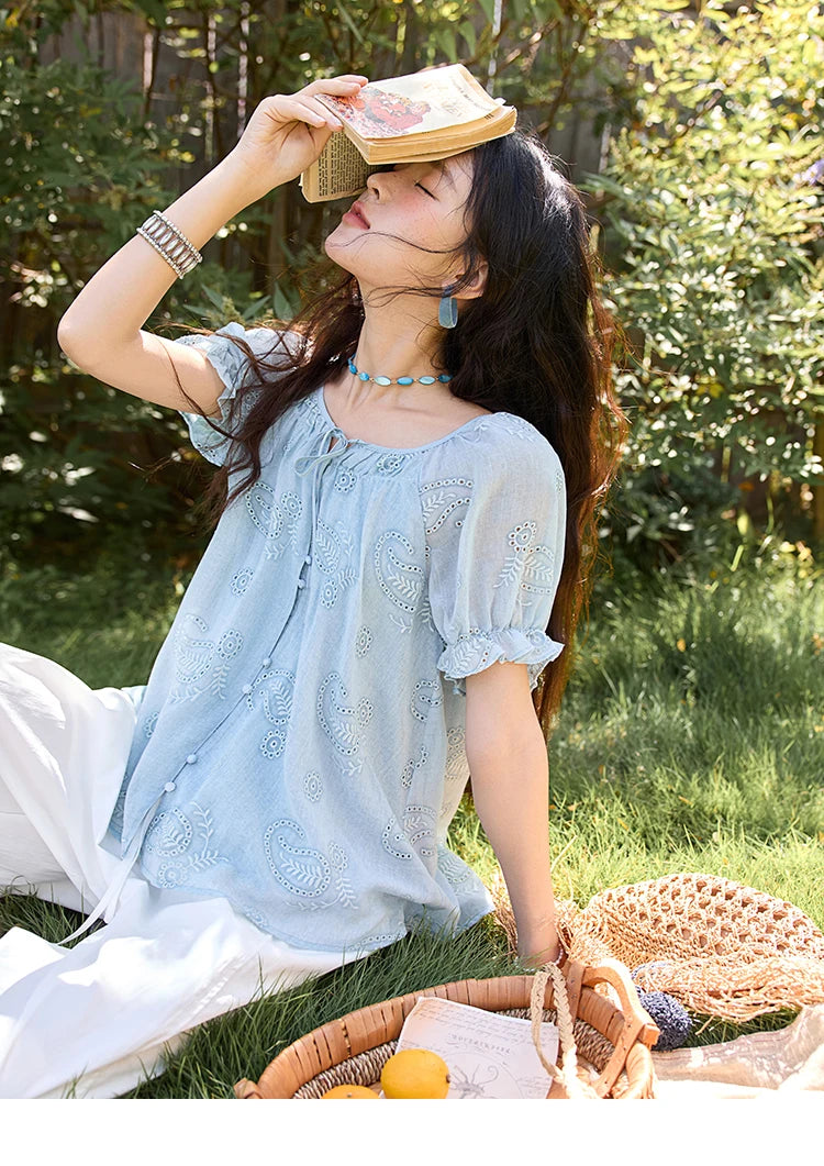 MISHOW Embroidery Flower Shirt for Women 2025 Summer New Fashion Loose Puff Sleeve Round Neck Top Female Clothing MXE39X1922