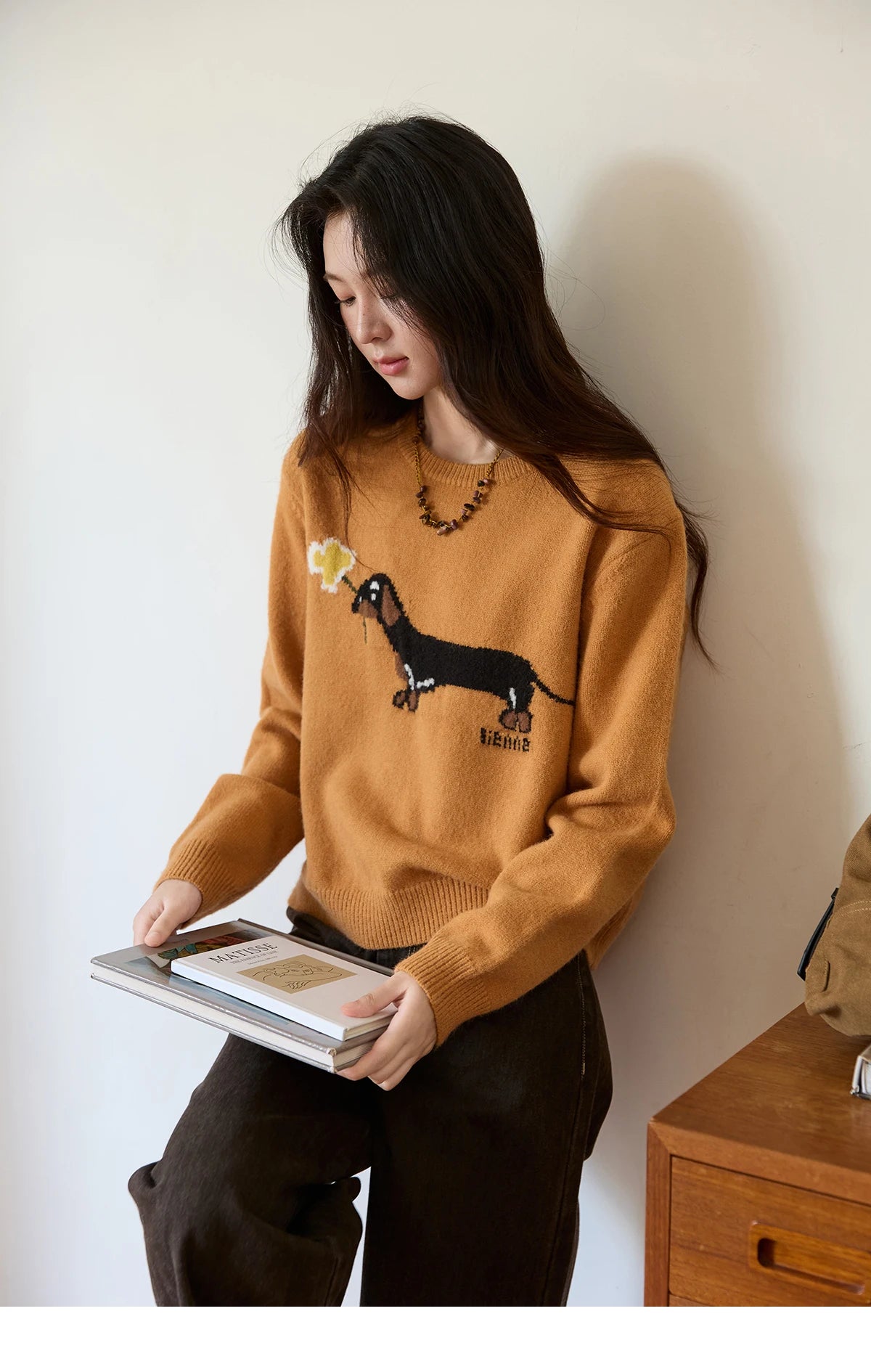 Mishow Orange Sausage Dog Jacquard Pullover MXE48Z2578