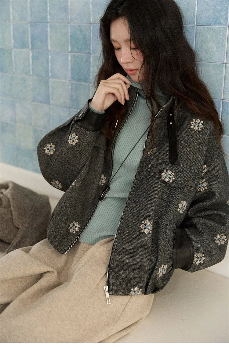 MISHOW Women's Wool Blend Jacket 2025 Winter Retro Small Flower Embroidery Decorated Coat Turtleneck Zipper Jacket MXE86W0906