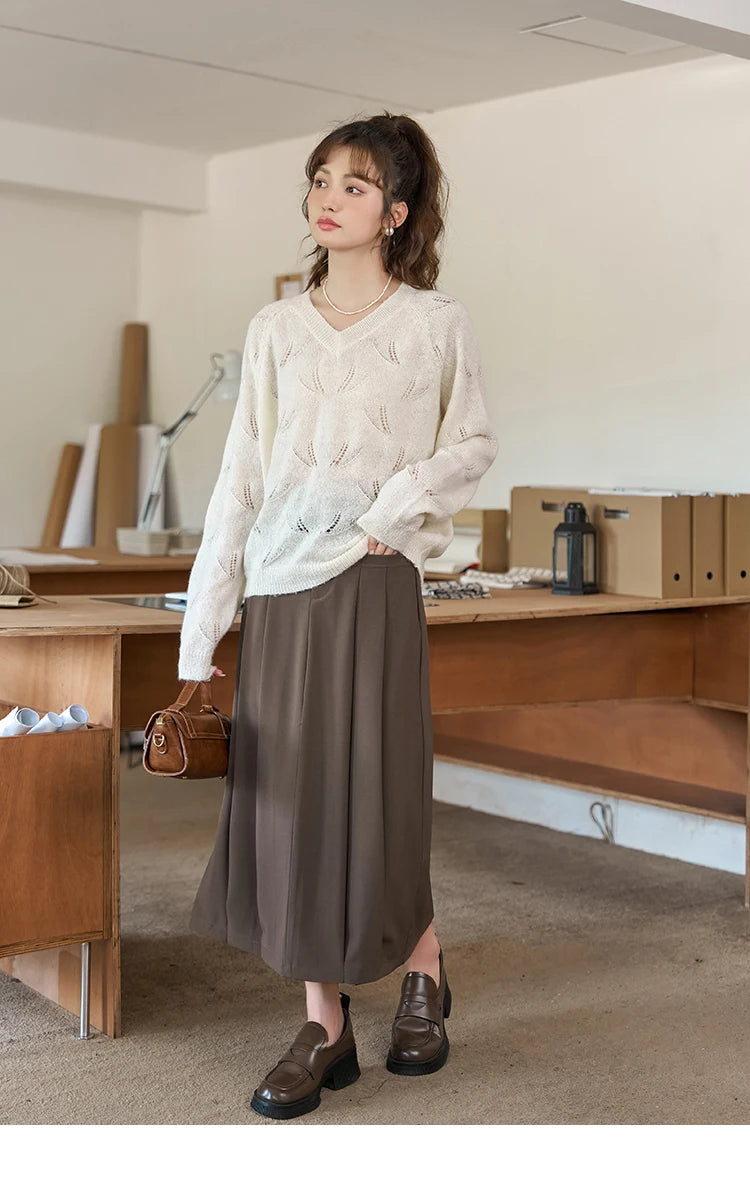 MISHOW Women's Midi Skirt 2023 Autumn Academy Pleated Commuter A-LINE Pockets Solid Split Back Hem Mid-Calf Skirts MXC42B0118